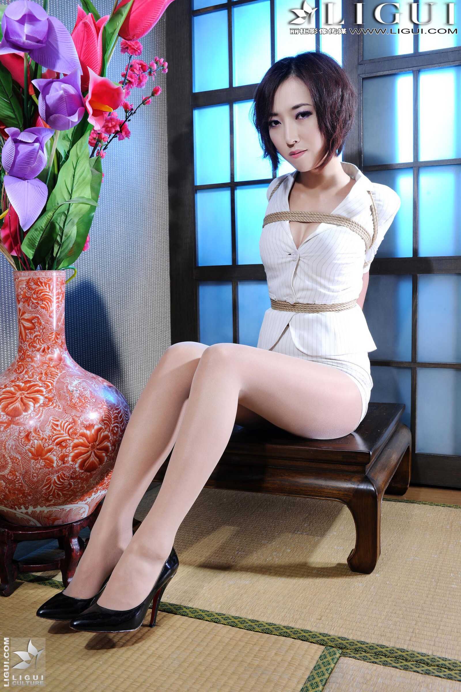 [丽柜美束LiGui] Model 美美《绳艺捆绑》美腿玉足写第1张