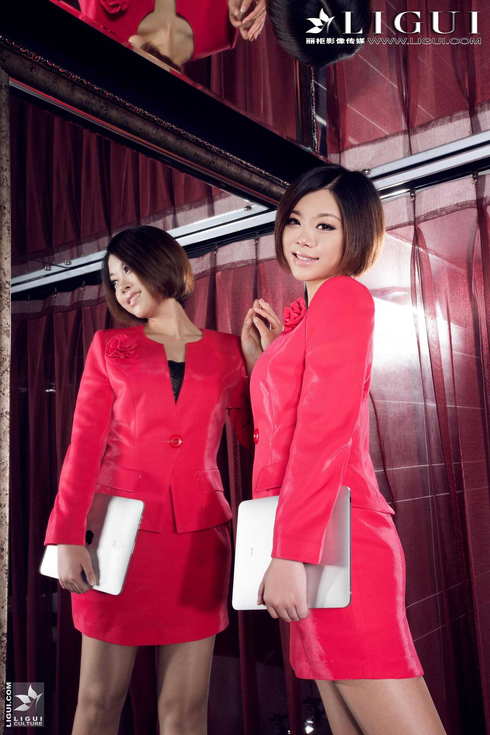 [丽柜贵足LiGui] Model 心儿《红色丽人高跟》美腿丝第15张