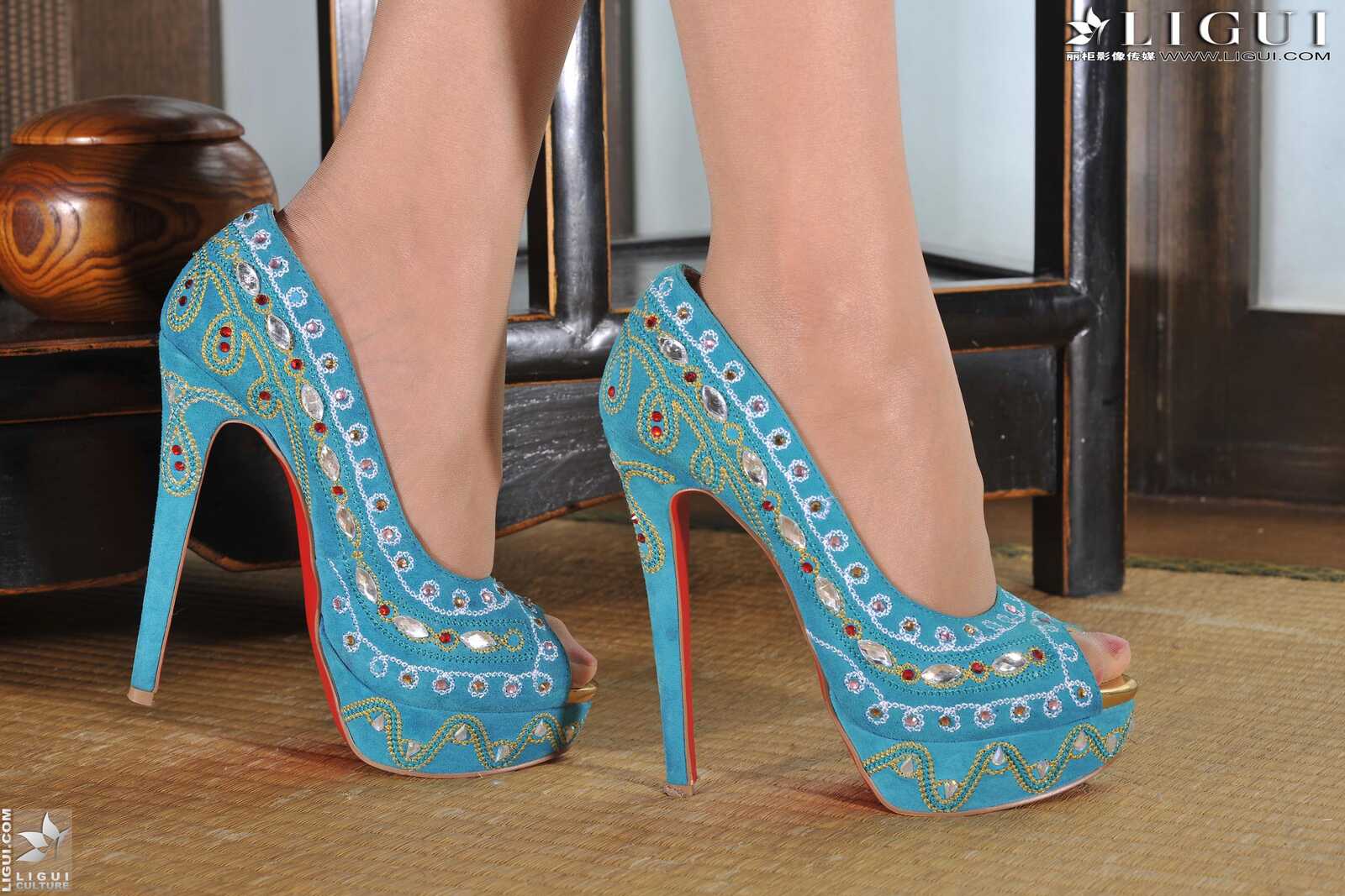 Model 薇薇《蓝色旗袍古典美人》 [丽柜贵足LiGui第16张