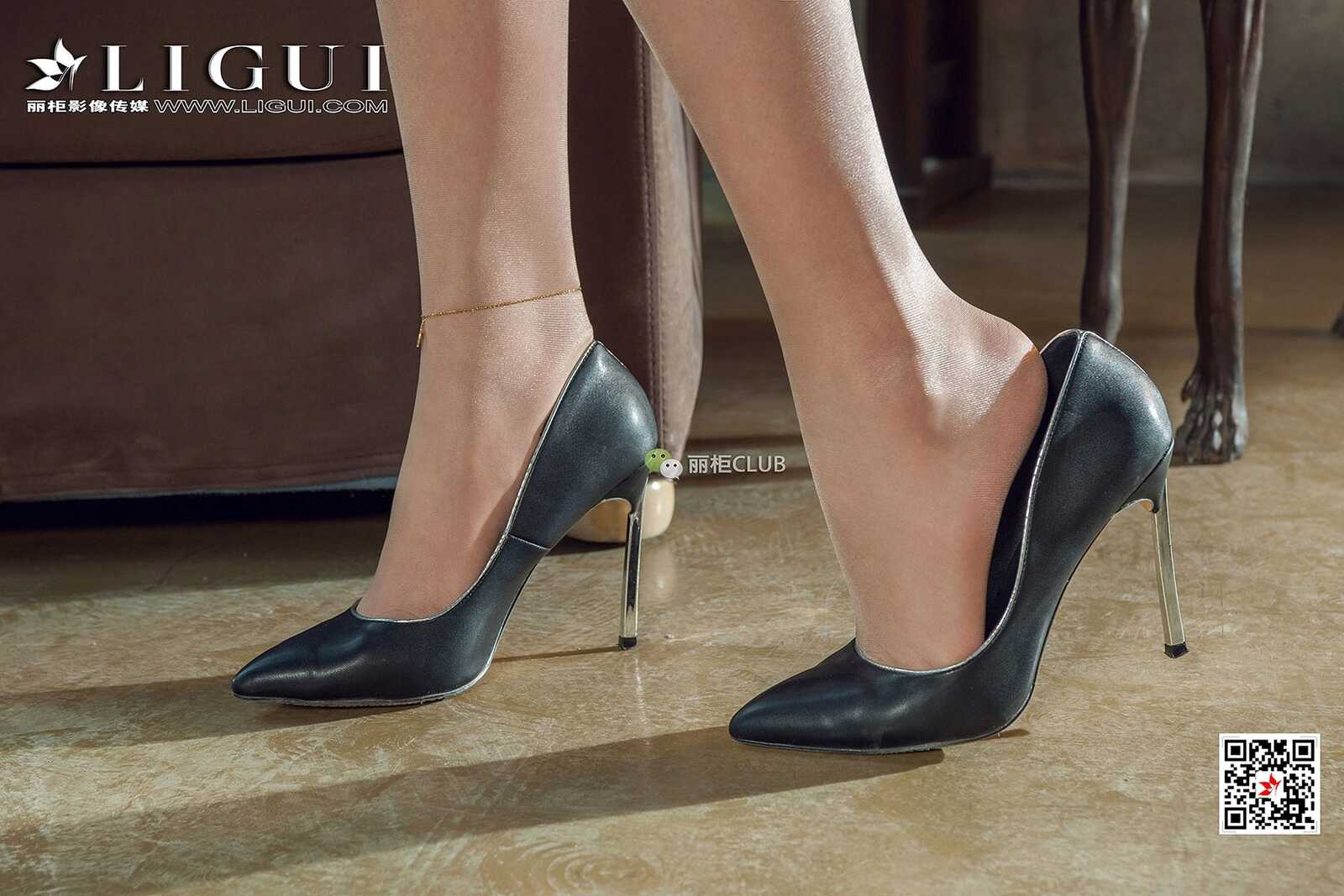 腿模敏儿《OL肉丝高跟》 [丽柜Ligui] 写真集第16张