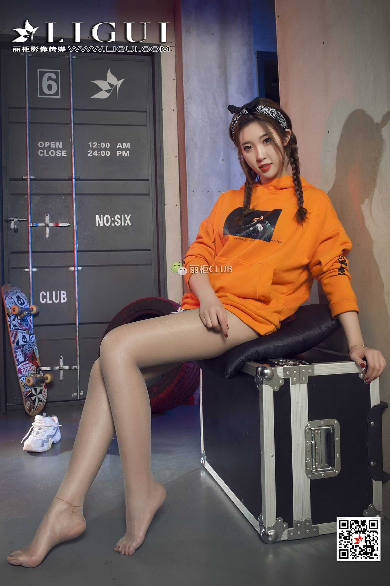 腿模筱筱《运动风丝袜妹子》 [丽柜Ligui] 写真集第2张