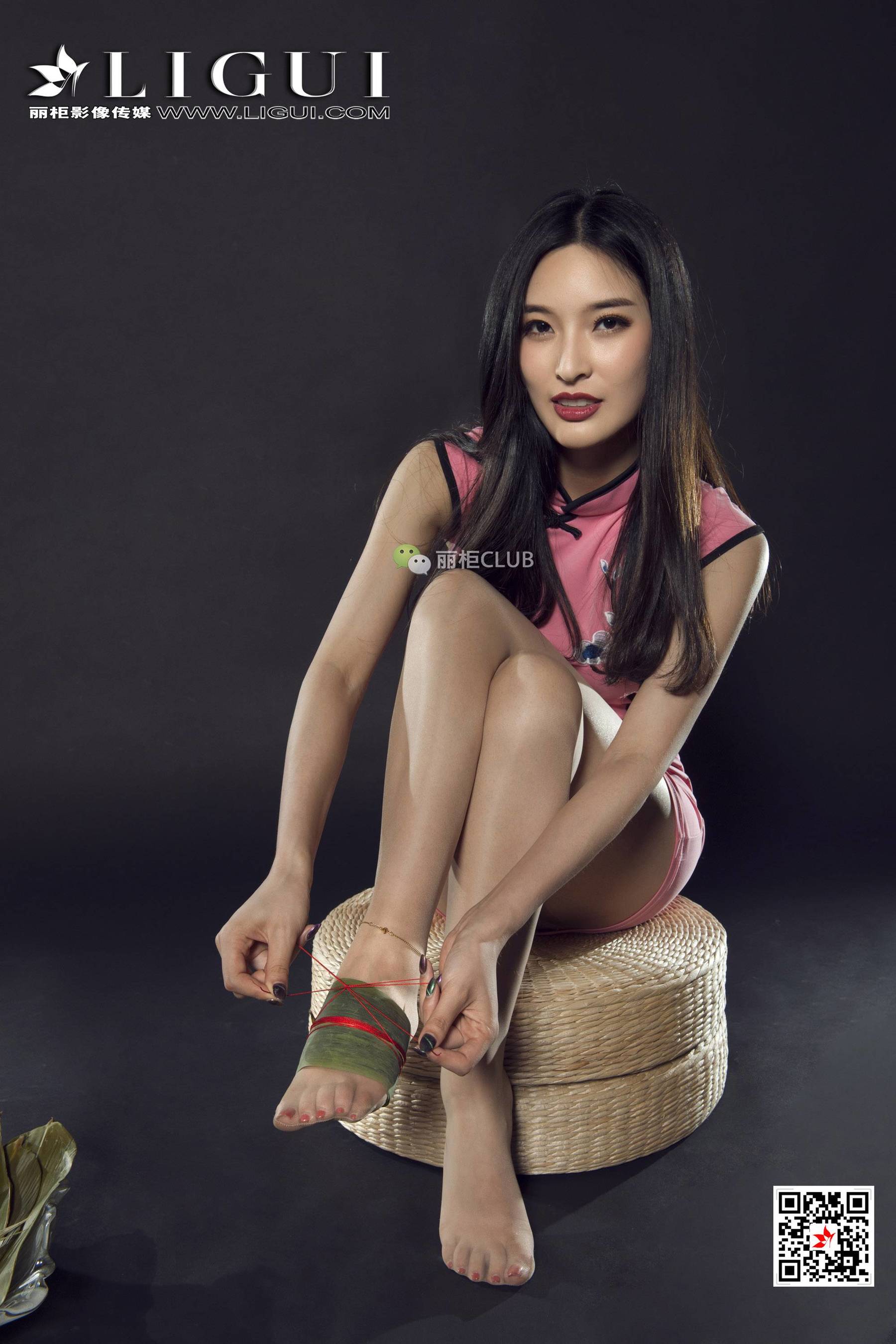 足模雪糕《端香旗袍丝足》 [丽柜LIGUI] 网络丽人第14张