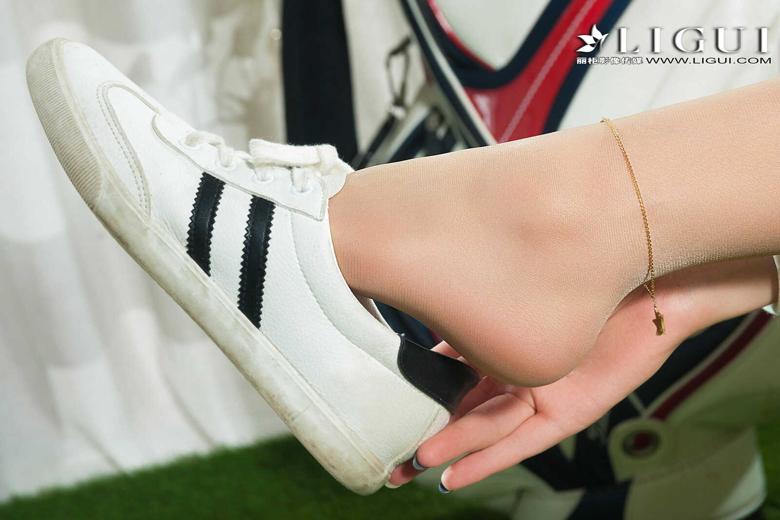 腿模敏儿《高尔夫少女》 [丽柜Ligui] 网络丽人 写第10张