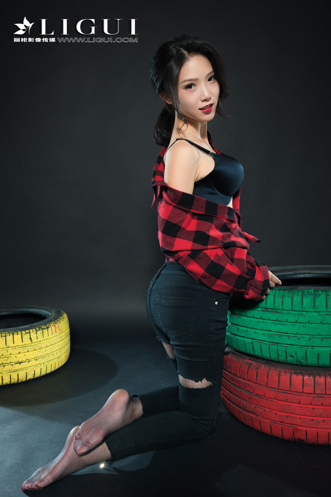 赵维拉《牛仔黑丝女郎》 [丽柜Ligui] 网络丽人 写第1张