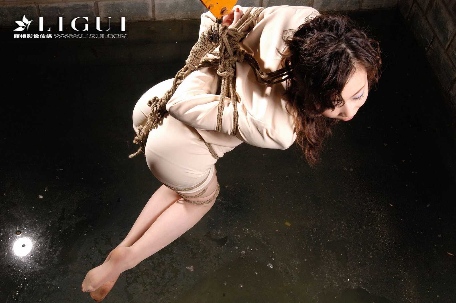 璐璐《丝袜捆绑绳艺》 [LIGUI丽柜美束] 写真集第5张