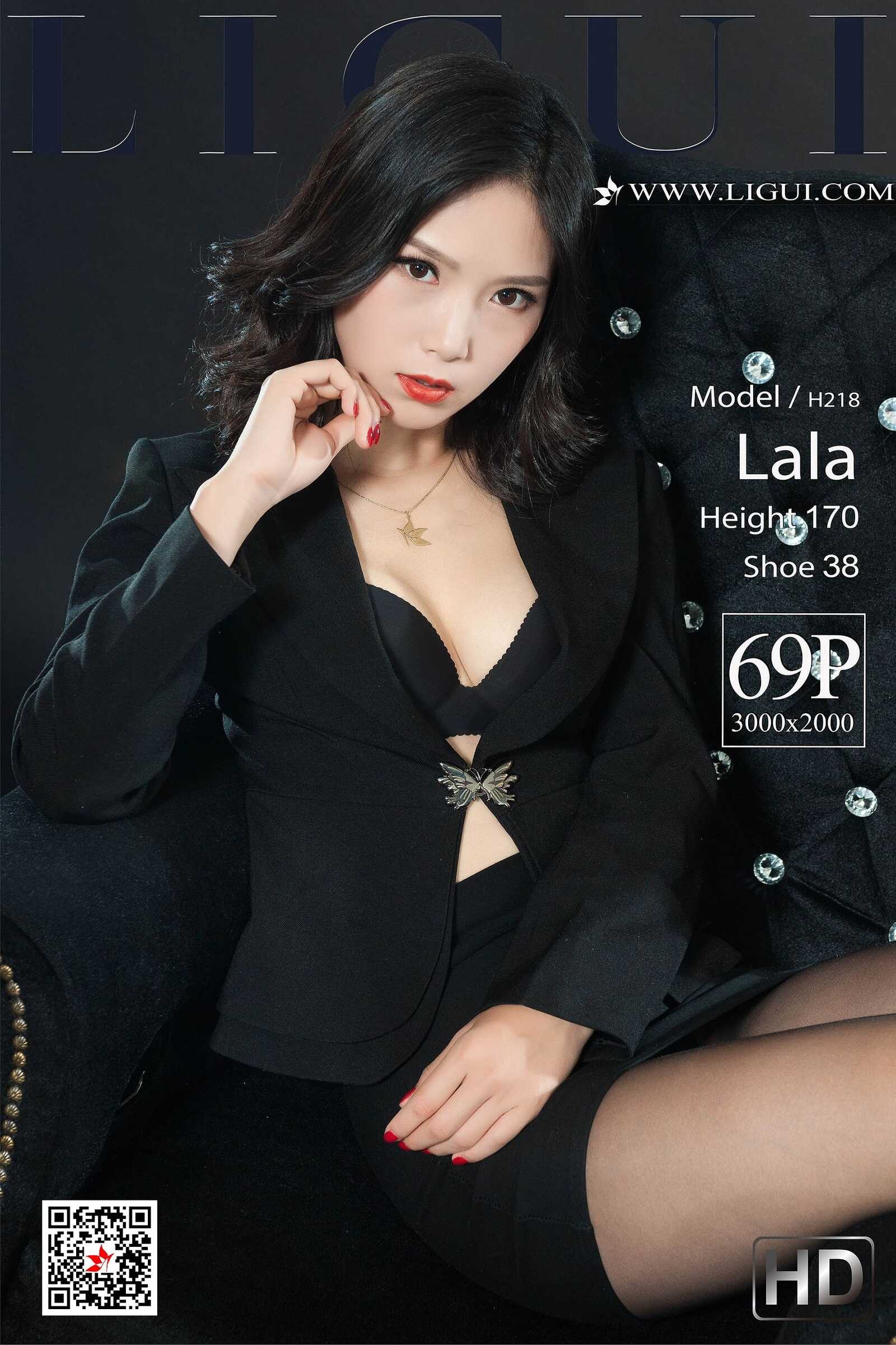 腿模Lala《黑丝玉足OL》 [丽柜Ligui]写真集第11张