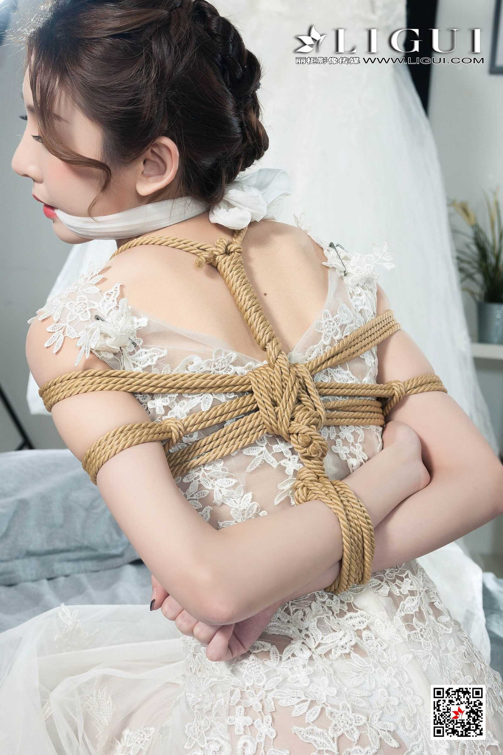 腿模兔子《婚纱白丝捆绑绳艺》 [丽柜美束Ligui第13张