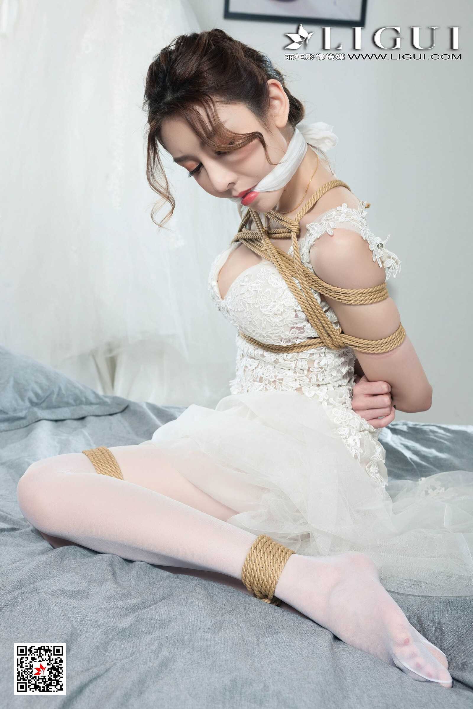 腿模兔子《婚纱白丝捆绑绳艺》 [丽柜美束Ligui第12张