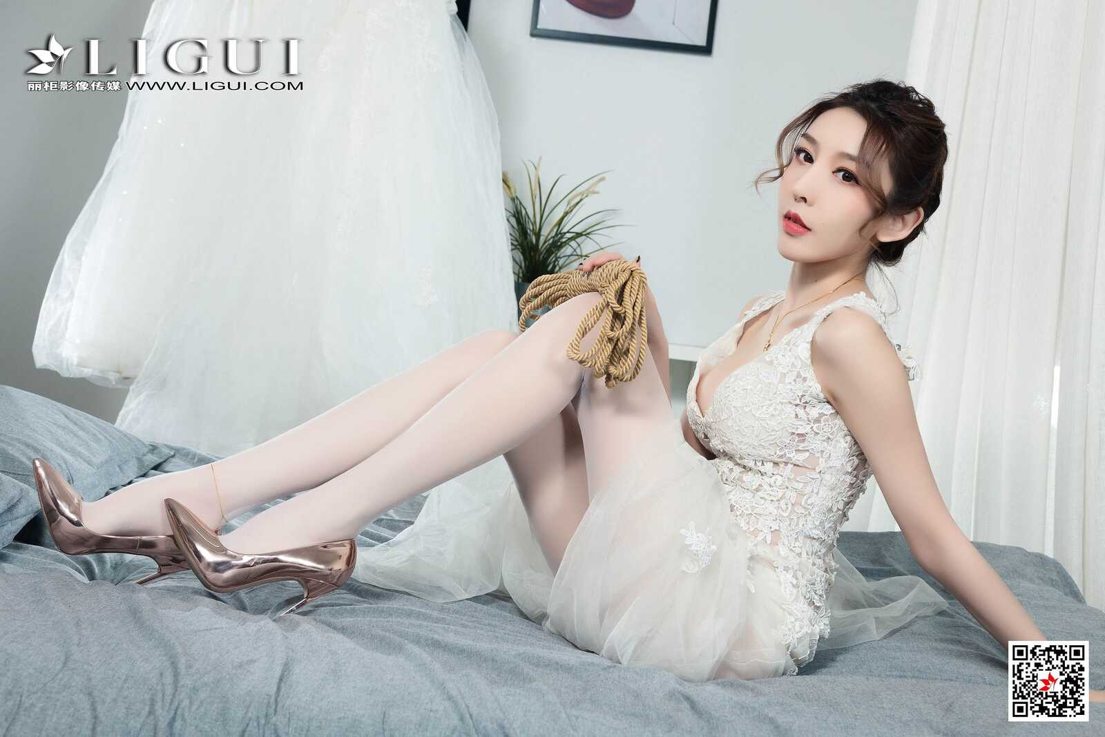 腿模兔子《婚纱白丝捆绑绳艺》 [丽柜美束Ligui第1张