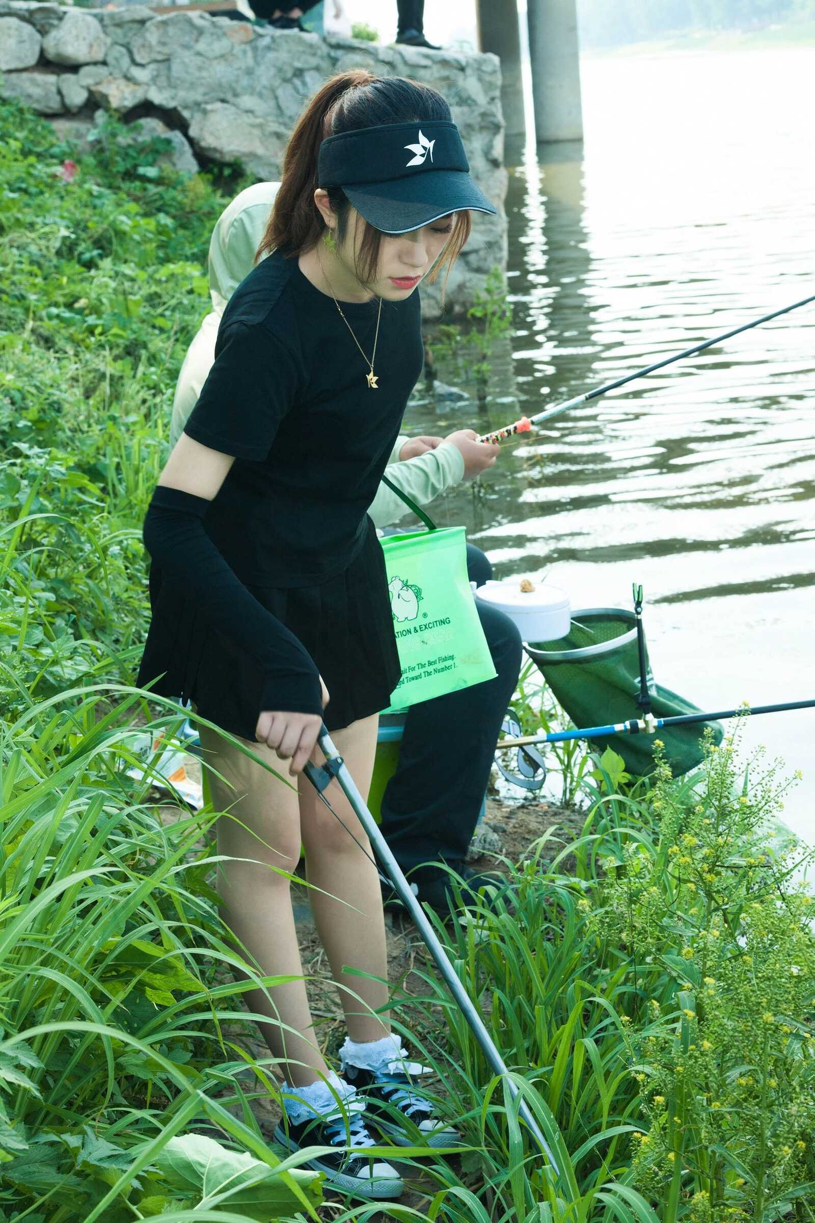 安娜Anna《极品钓鱼女郎》 [丽柜Ligui] 写真集第9张