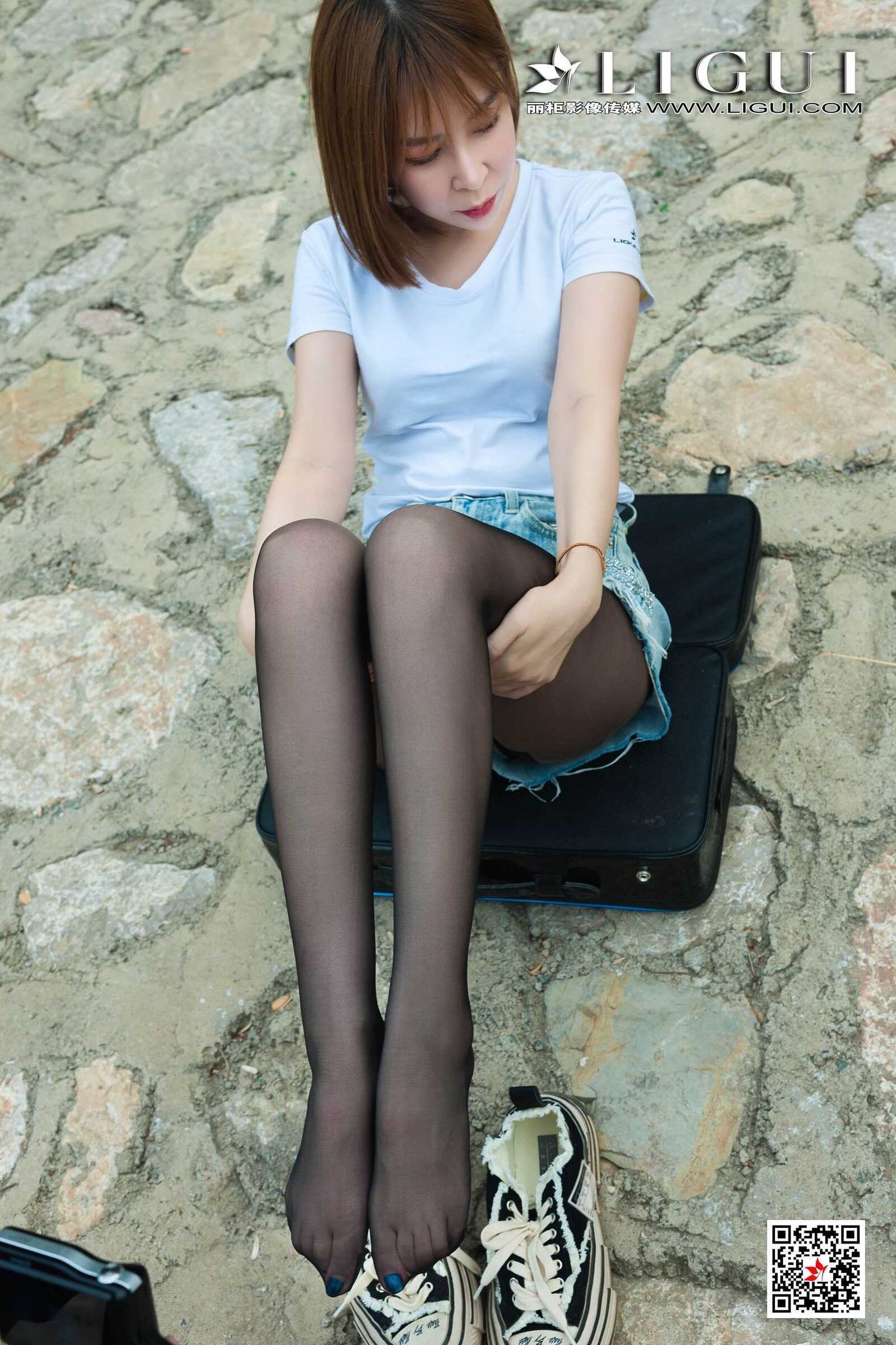 《环保天使》 [丽柜Ligui] 美腿丝足写真集第11张