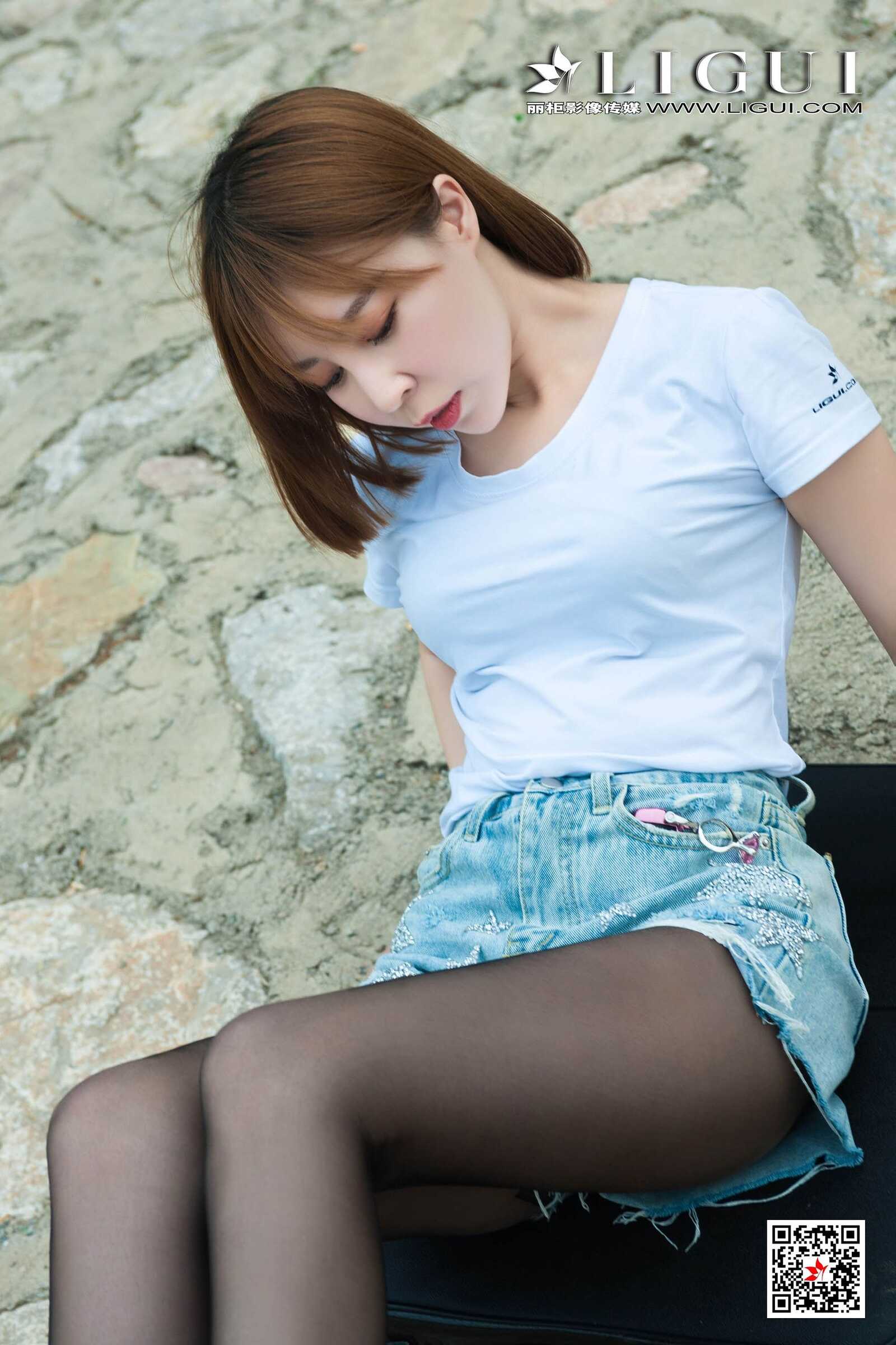 《环保天使》 [丽柜Ligui] 美腿丝足写真集第11张