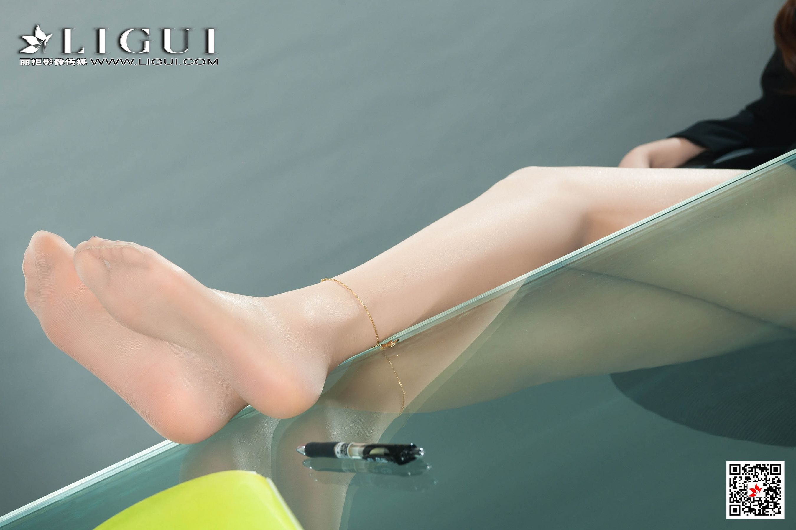 Model 娜娜《肉丝OL高跟女郎》 [丽柜LIGUI] 网络丽人第9张