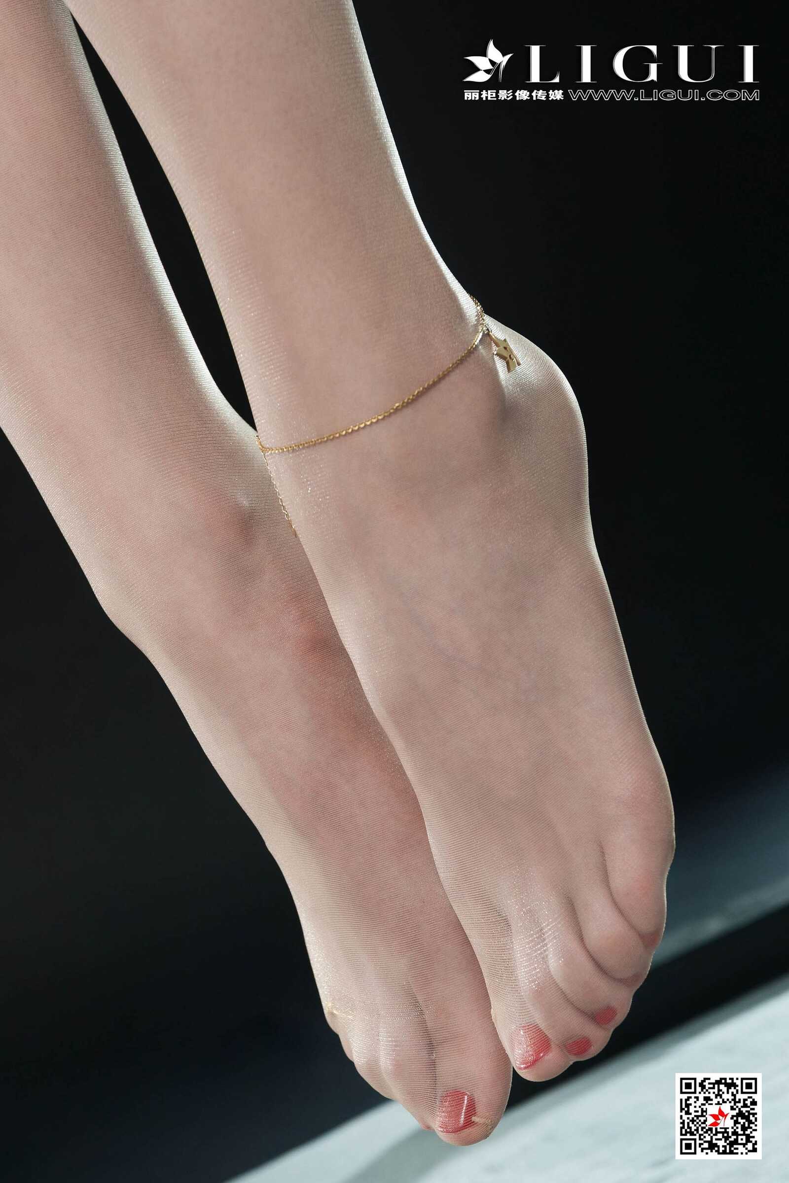 腿模RITA《肉丝袜长腿丽人》 [丽柜LiGui] 写真集第11张