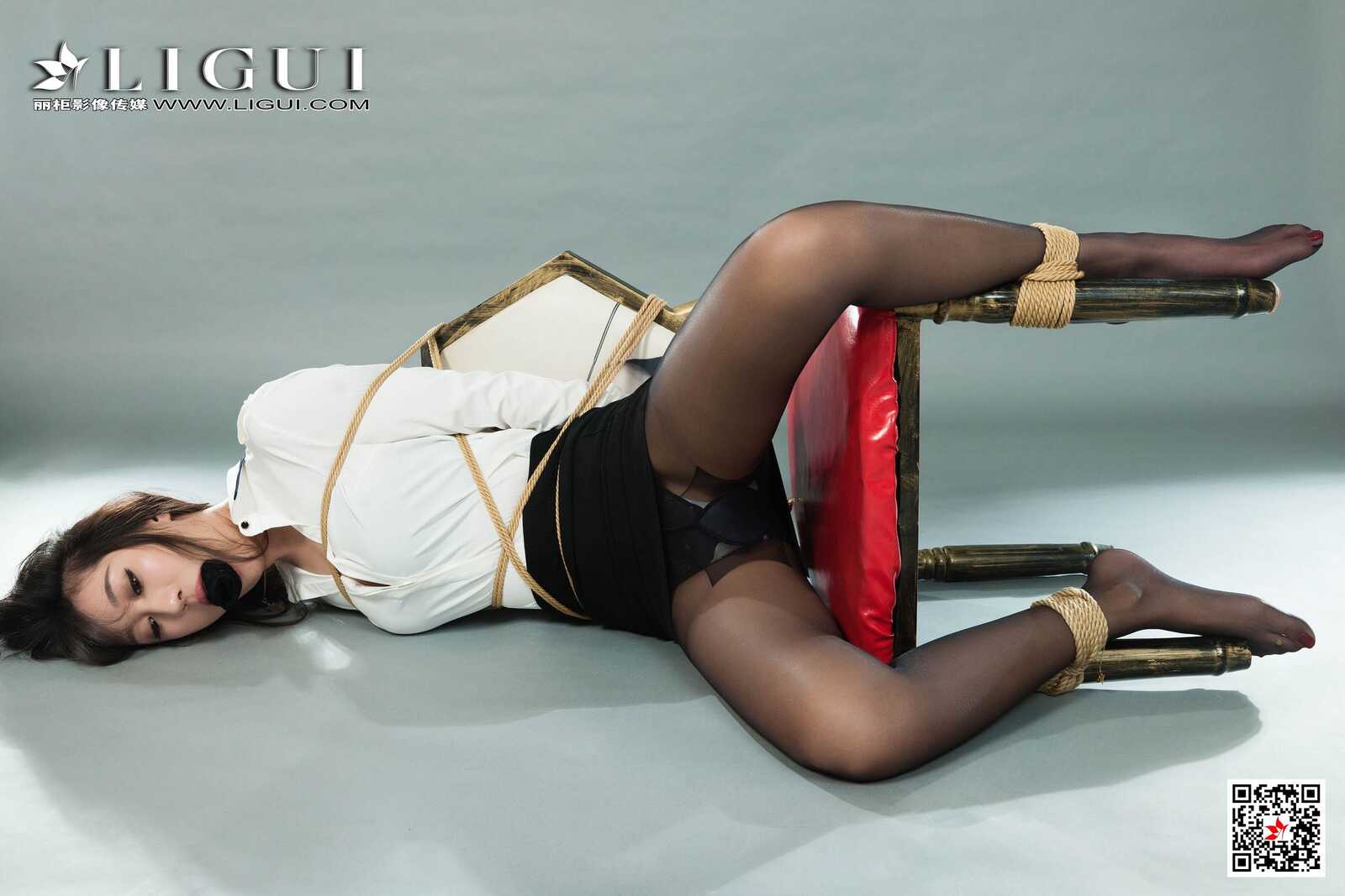轩轩《黑丝OL捆绑绳艺》 [丽柜Ligui] 写真集第5张