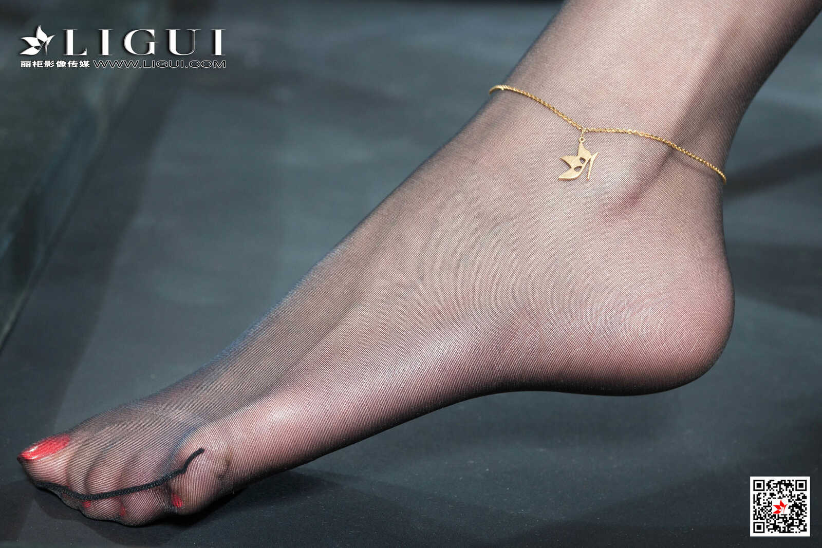 腿模凉儿《黑丝OL姐姐》 [丽柜Ligui] 网络丽人 写第5张