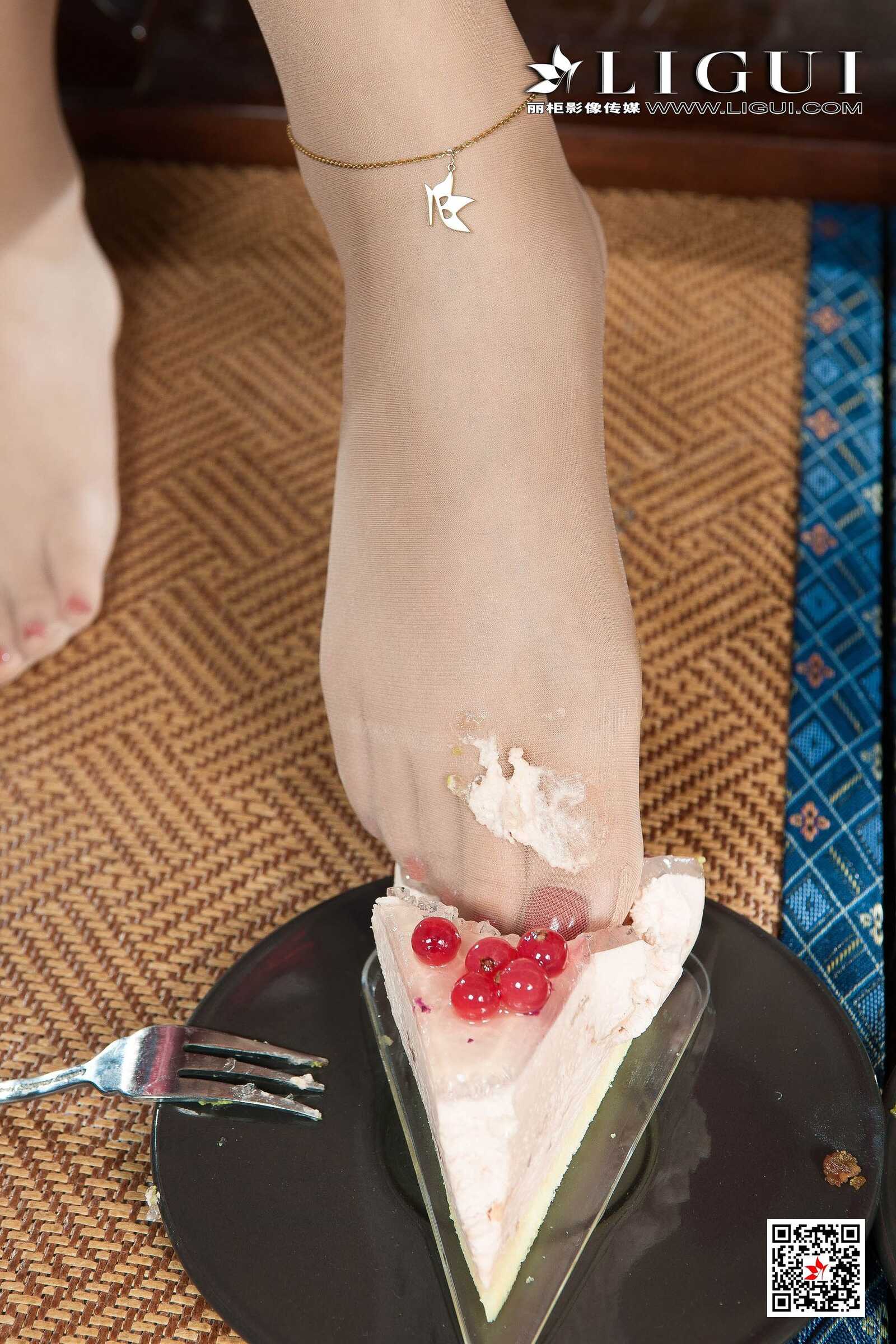 媛媛&amp;amp;鱼妹《新春丝足福利》 [丽柜Ligui] 网络丽第16张