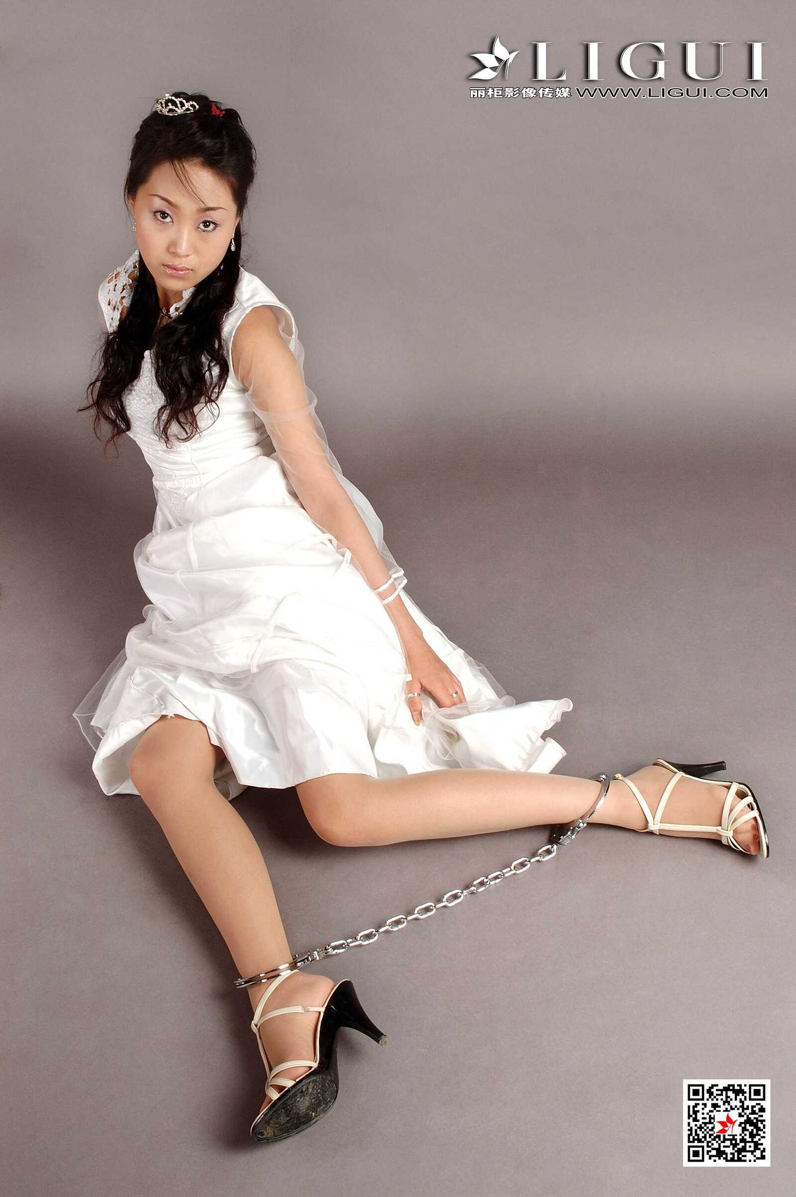 Model 琳达《捆绑绳艺》 [丽柜美束Ligui] 写真集第15张