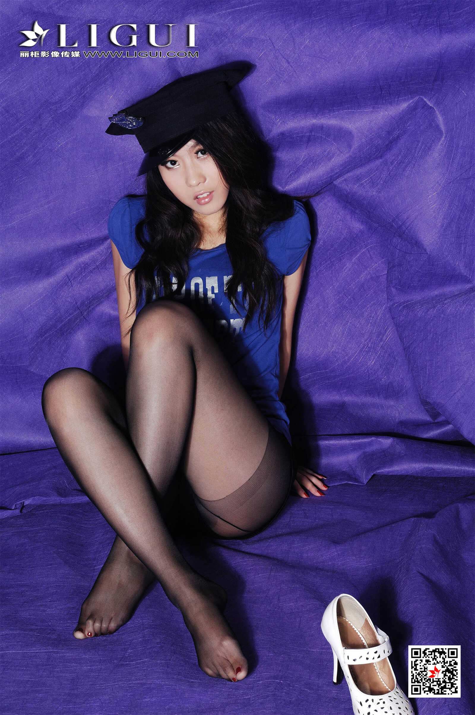 Model 幽幽《黑丝女兵》 [丽柜Ligui] 写真集第8张