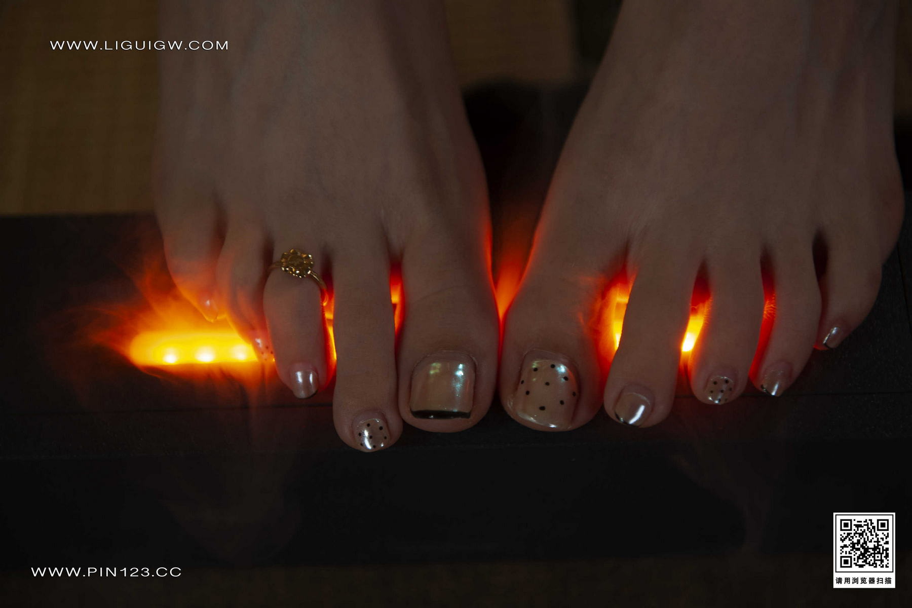 [Ligui丽柜] 2023.11.27《唇享欲足》甜甜第13张