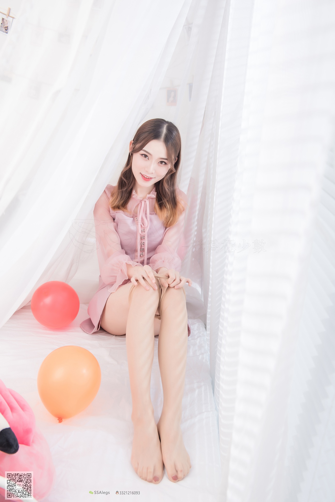 [SSA丝社]超清写真 NO.027 琪琪 肉色开档丝袜 清纯美女的佑惑[99P]第3张