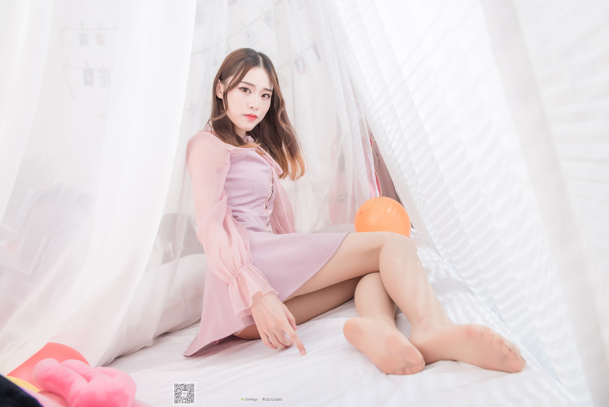 [SSA丝社]超清写真 NO.027 琪琪 肉色开档丝袜 清纯美女的佑惑[99P]第14张