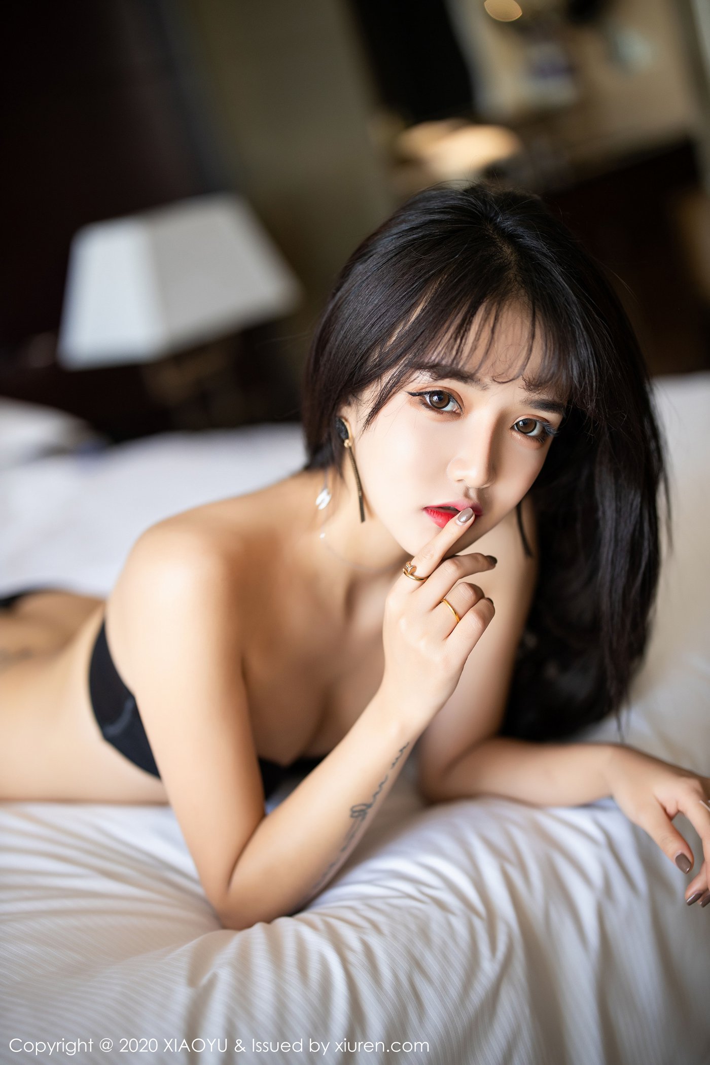 [XIAOYU语画界]YU20200114VOL0235 2020.01.14 VOL.235 姓感牛仔裤与内一主题魅惑 Miko酱吖[103+1P]第1张