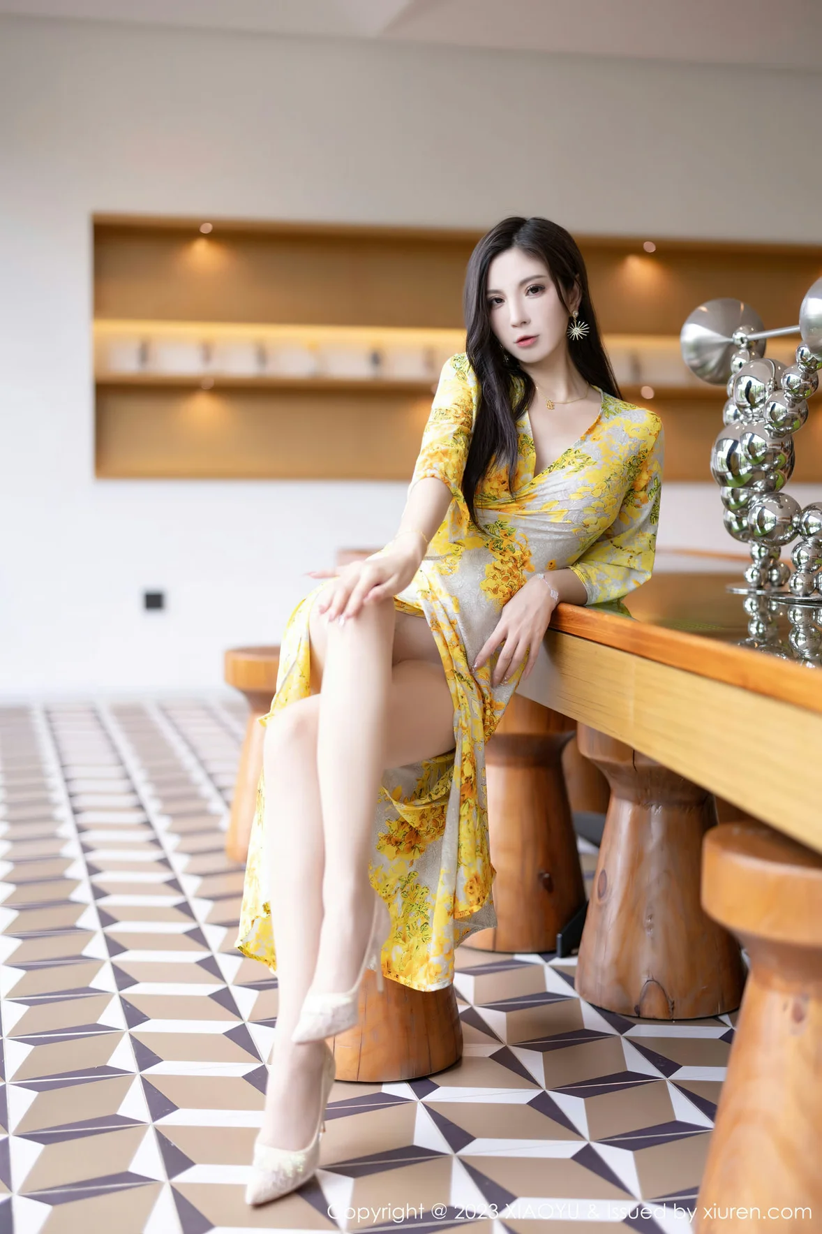  XIAOYU 语画 Vol.1066 小蛮妖Yummy 诱人原色丝袜贵州旅拍写真 [88P]第2张