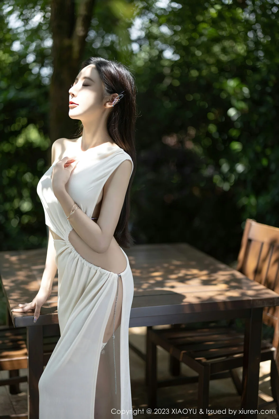  XIAOYU 语画 Vol.1082 王馨瑶yanni 黑色情趣内衣贵州旅拍 [87P]第1张