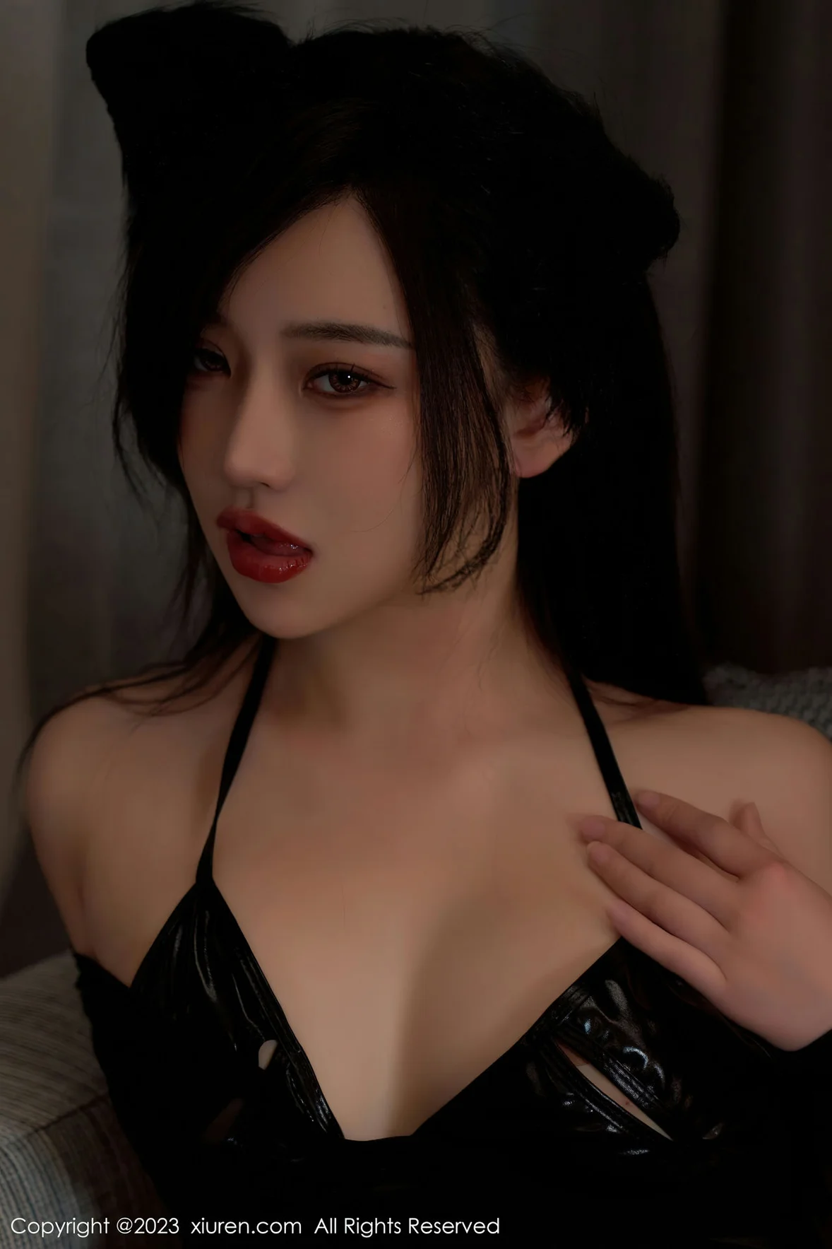  XiuRen 秀人 No.6826 妙可可Cheese 主题“野猫女友”性感写真 [91P]第21张