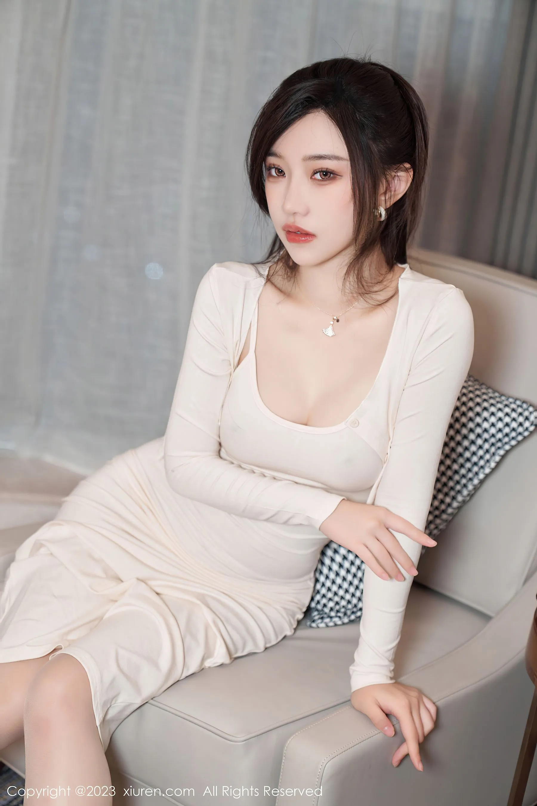  秀人网 No.6761 妙可可Cheese 丝袜美腿第21张