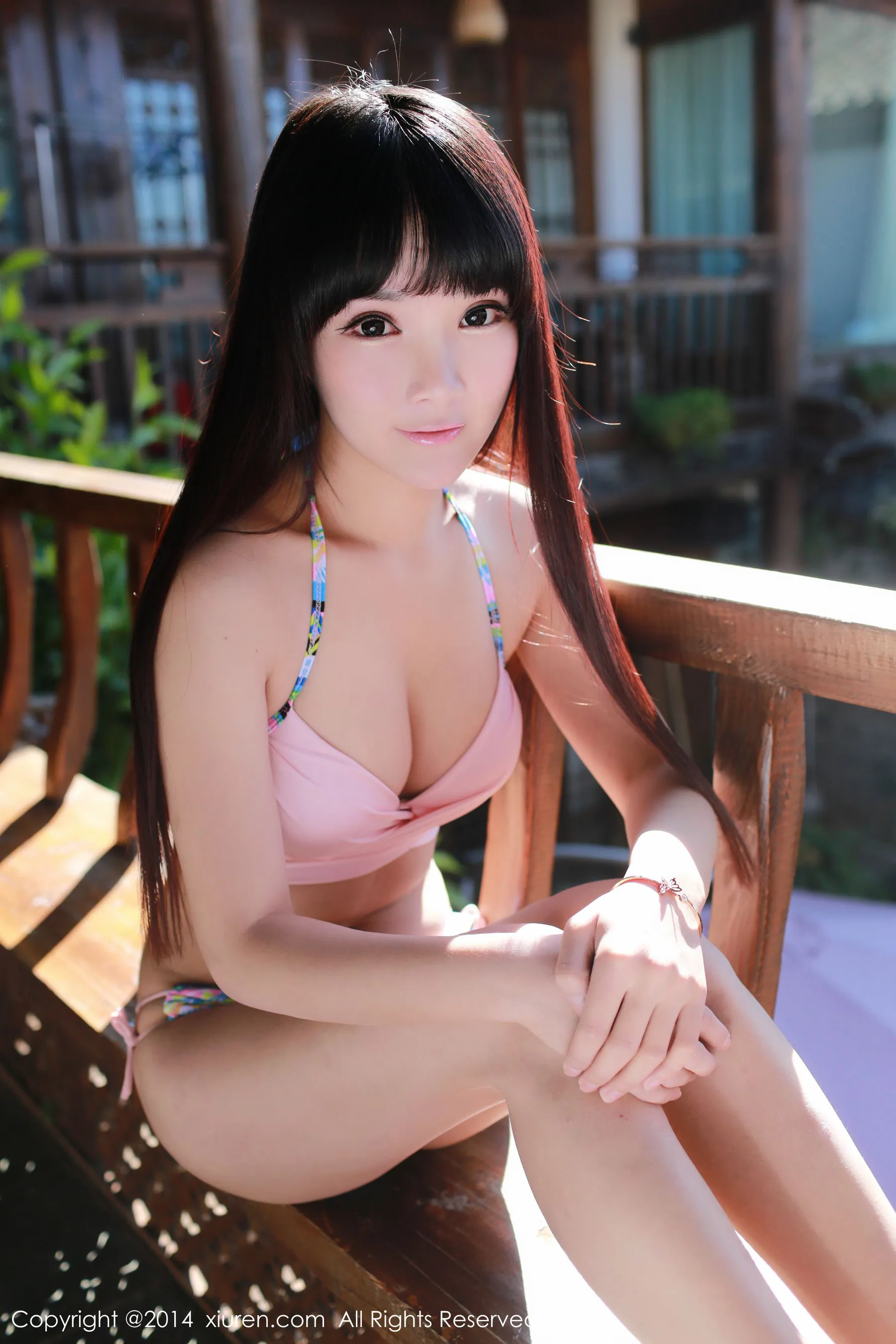 妮儿Bluelabel/刘妮《肚兜+内衣》 秀人网 No.239第3张