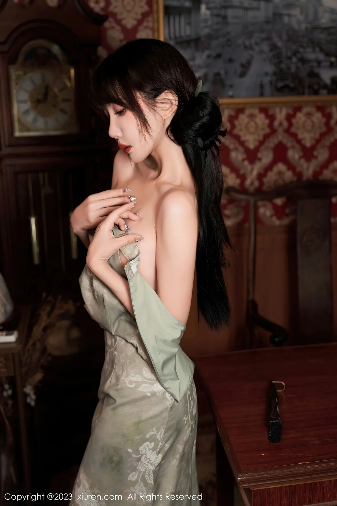  XiuRen 秀人 No.7337 波巧酱 旗袍捆绑旅拍写真 [91P]第12张