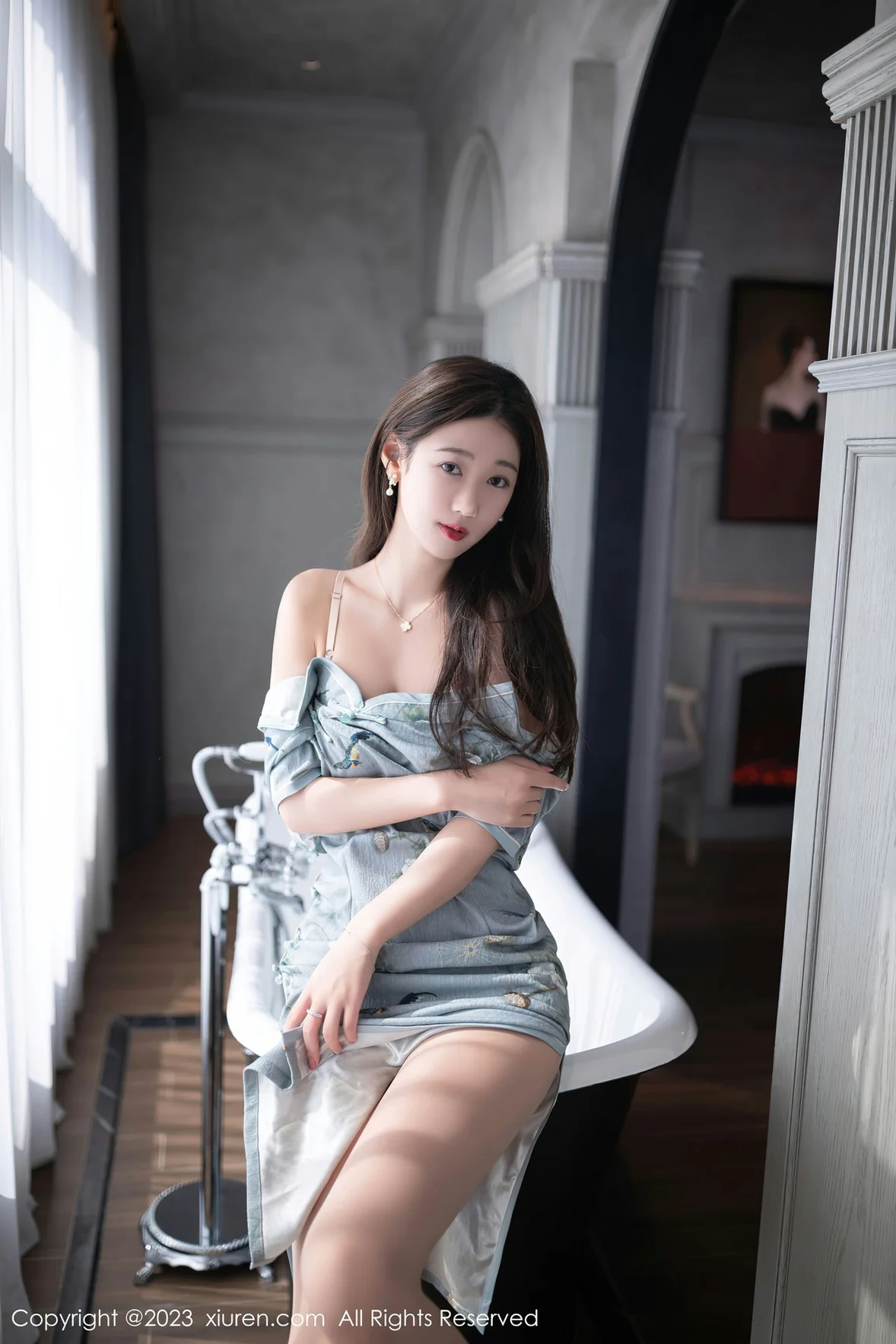  XiuRen 秀人 No.7232 唐安琪 绿灰色旗袍巴厘岛旅拍 [77P]第7张