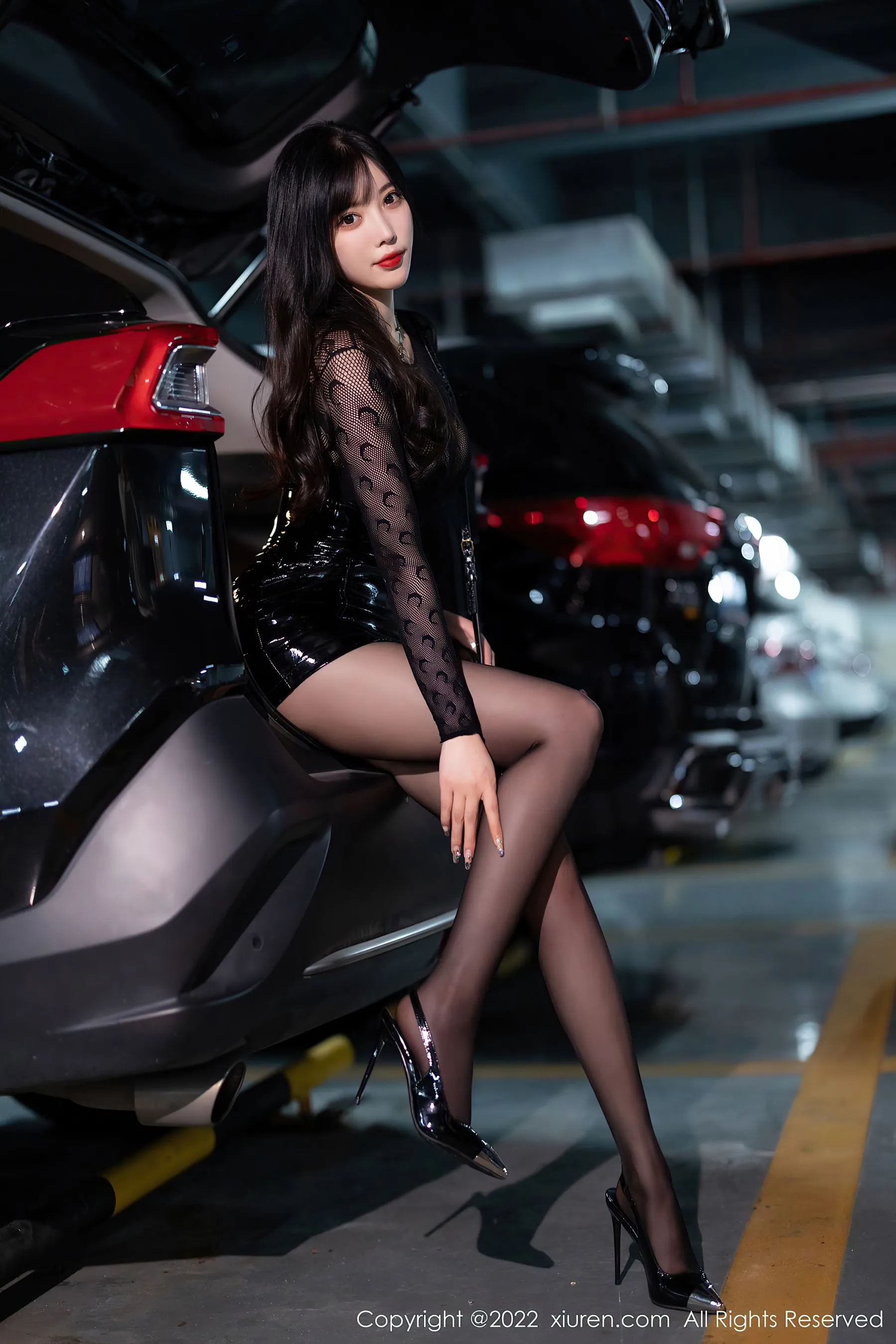  秀人网 No.5445 杨晨晨Yome 黑丝美腿第16张