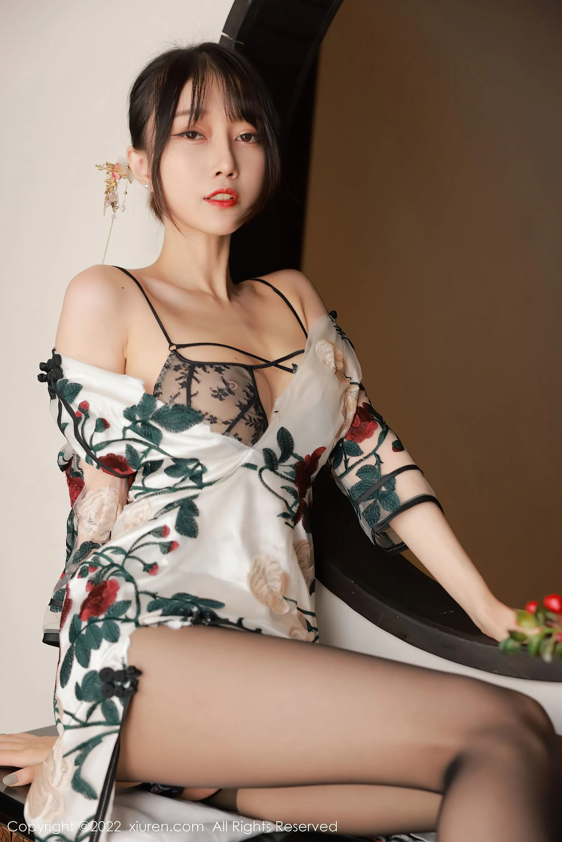 秀人网 No.5199 玥儿玥er第1张