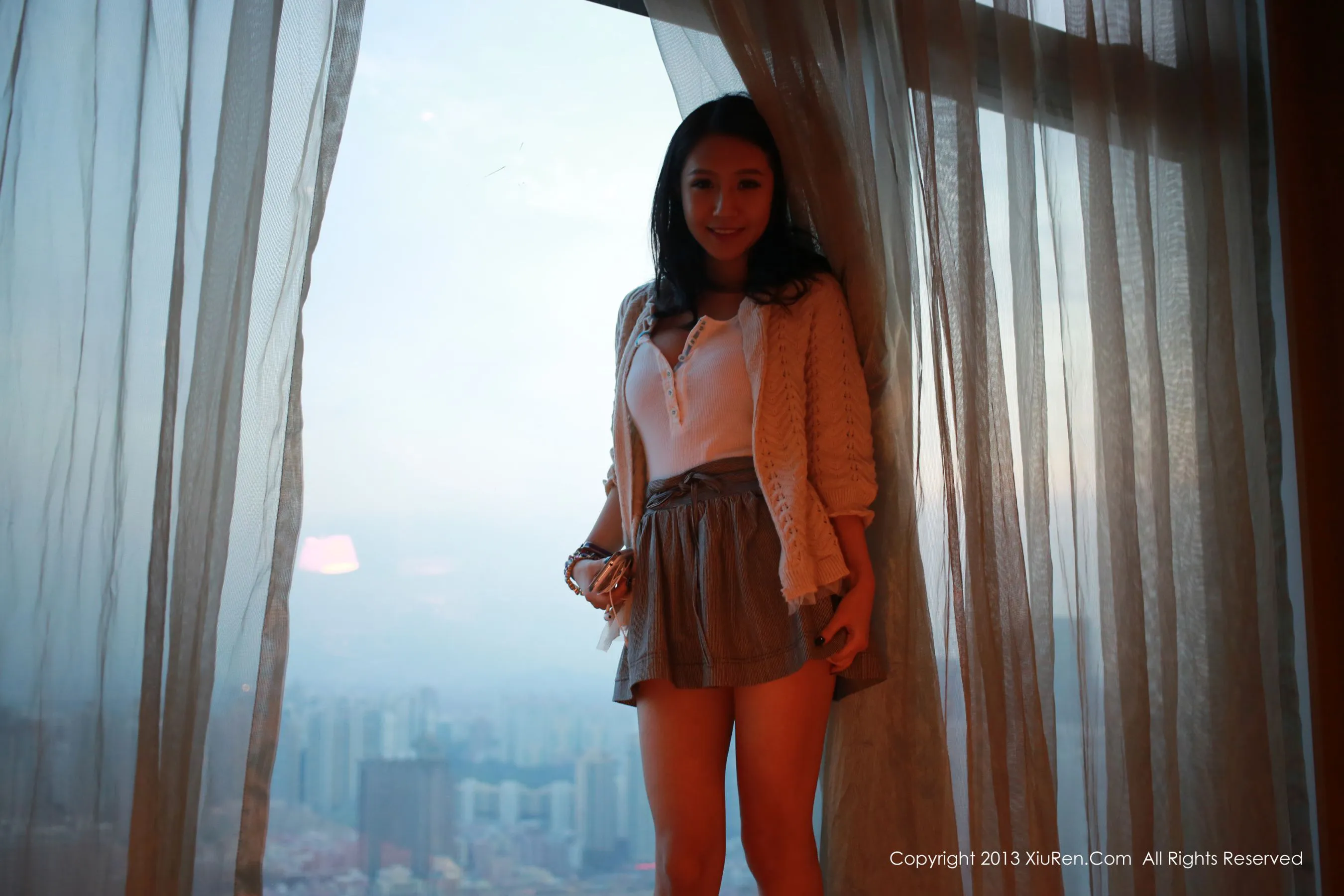 于大小姐AYU 人气完美女神 秀人网 No.031第15张