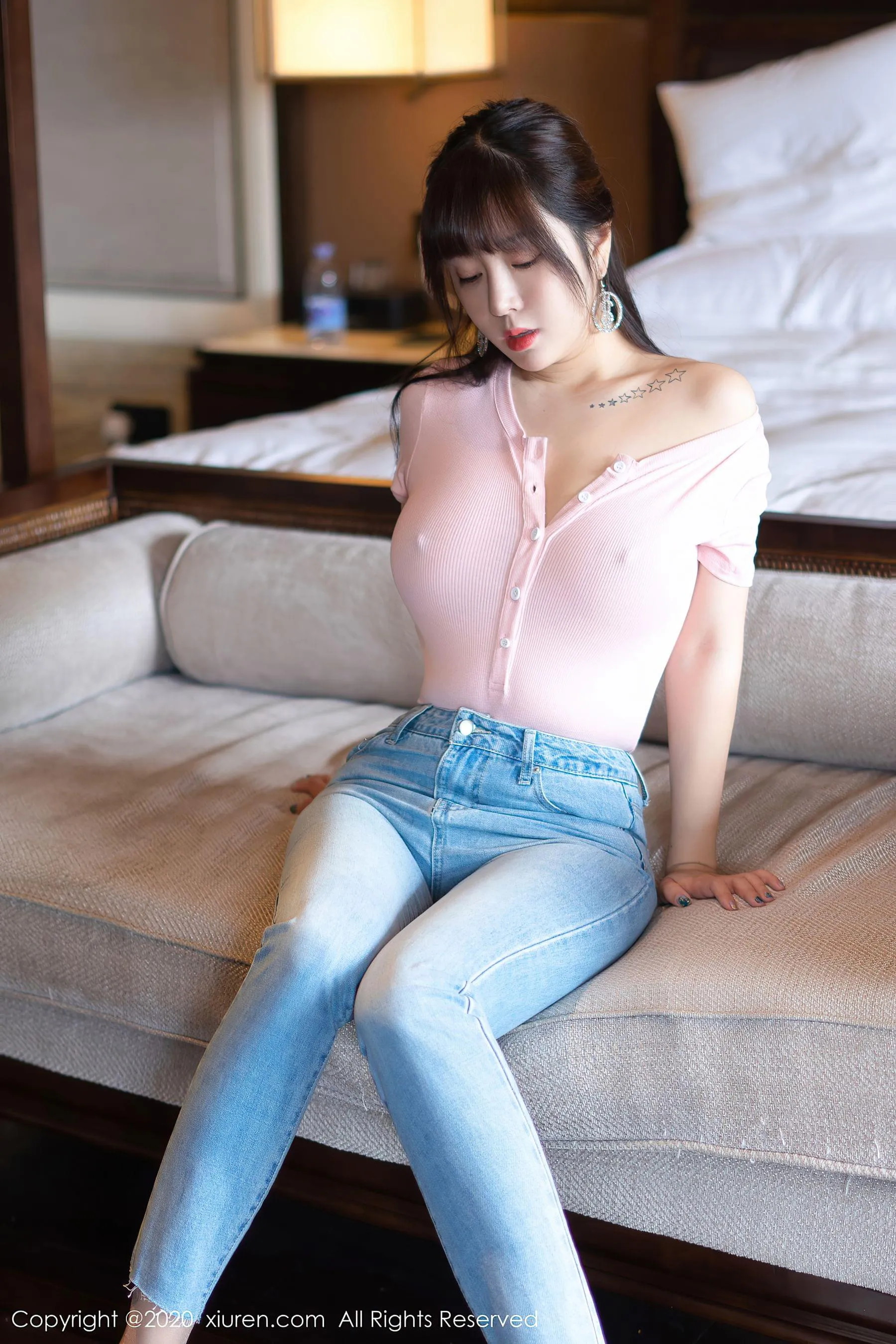  秀人 No.2536 王雨纯第1张