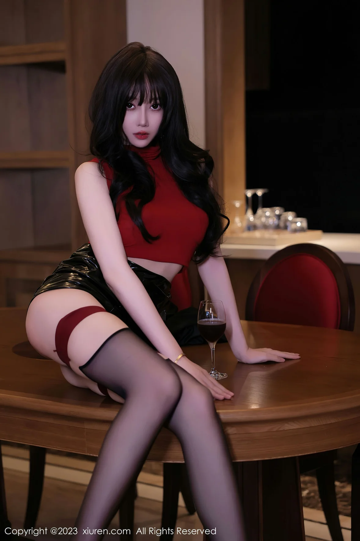  XiuRen 秀人 No.6806 玥儿玥er 魅惑黑丝广州旅拍 [78P]第6张