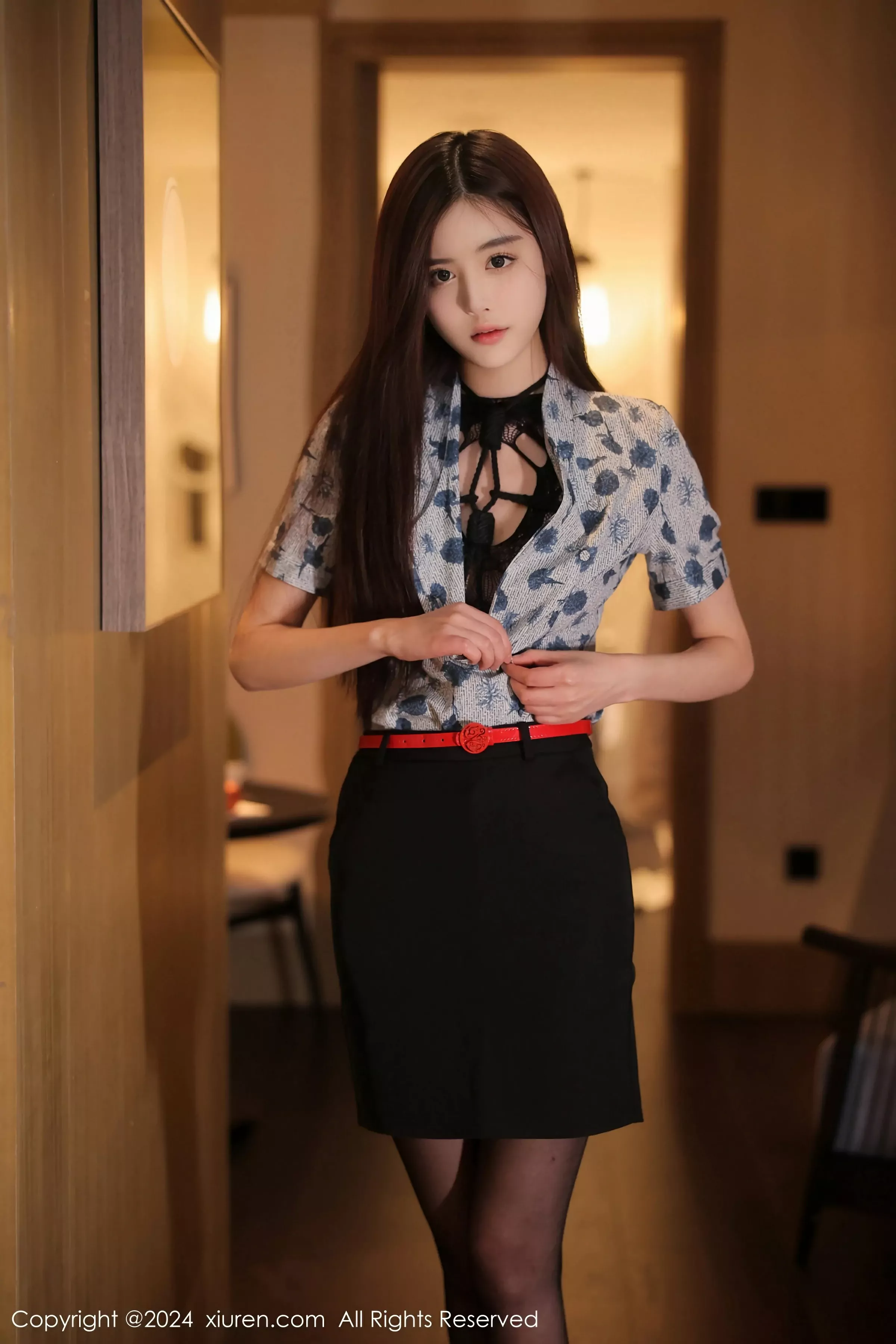  XiuRen 秀人 No.8125 晚苏susu [81P]第9张