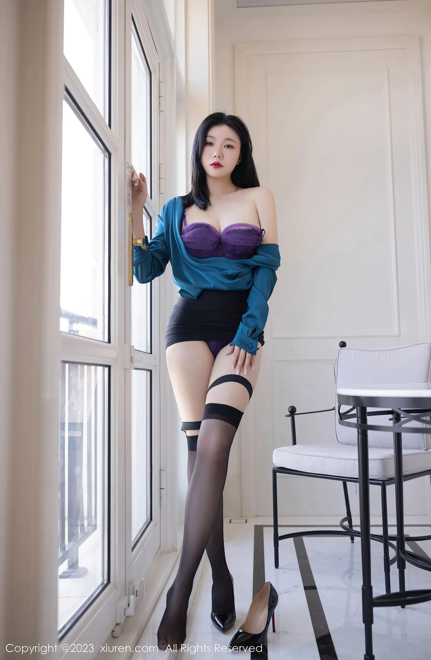  秀人网 No.6413 安然anran 黑丝美腿第10张