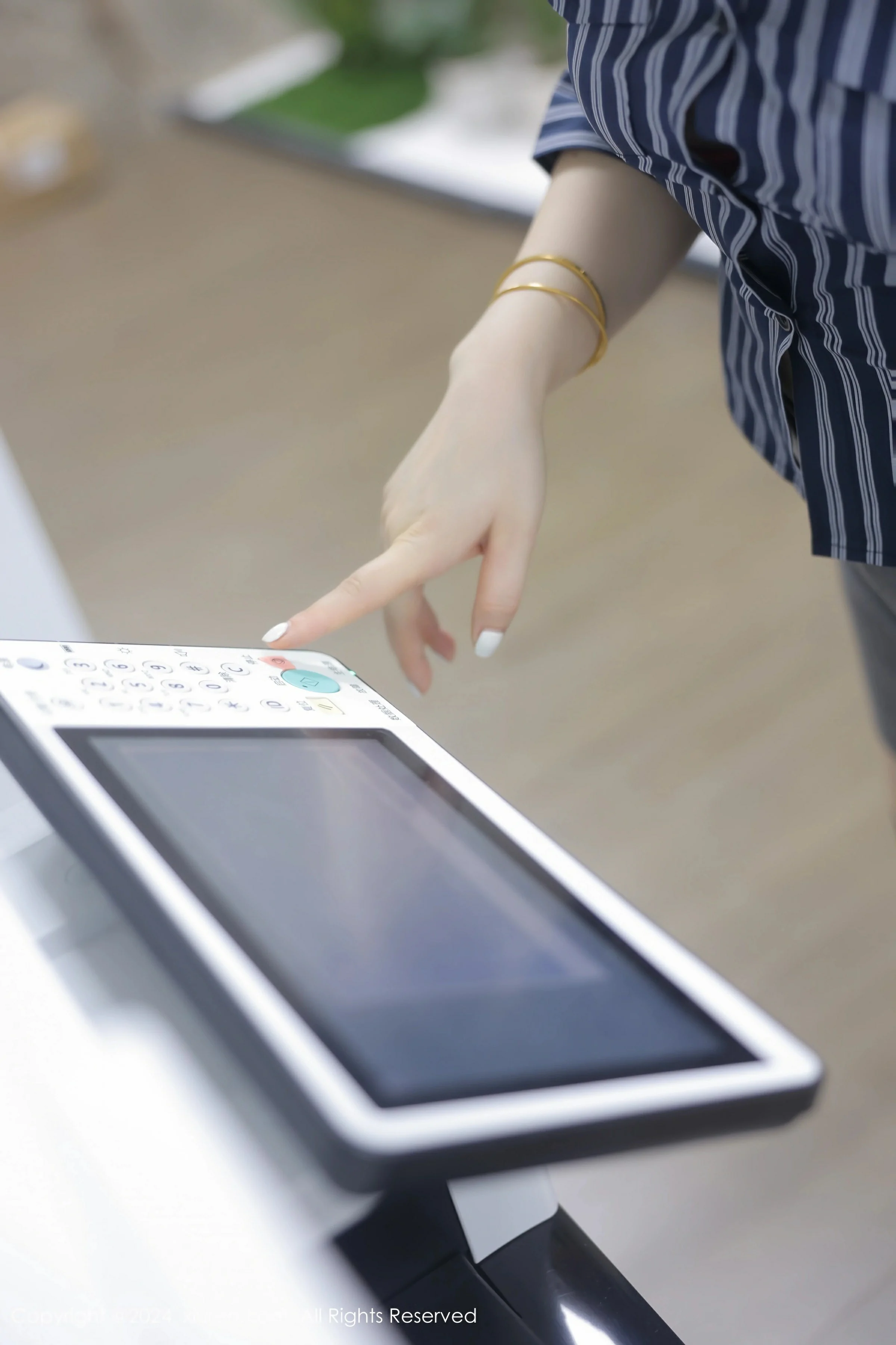  XiuRen 秀人 No.8971 诗诗kiki [85P]第2张