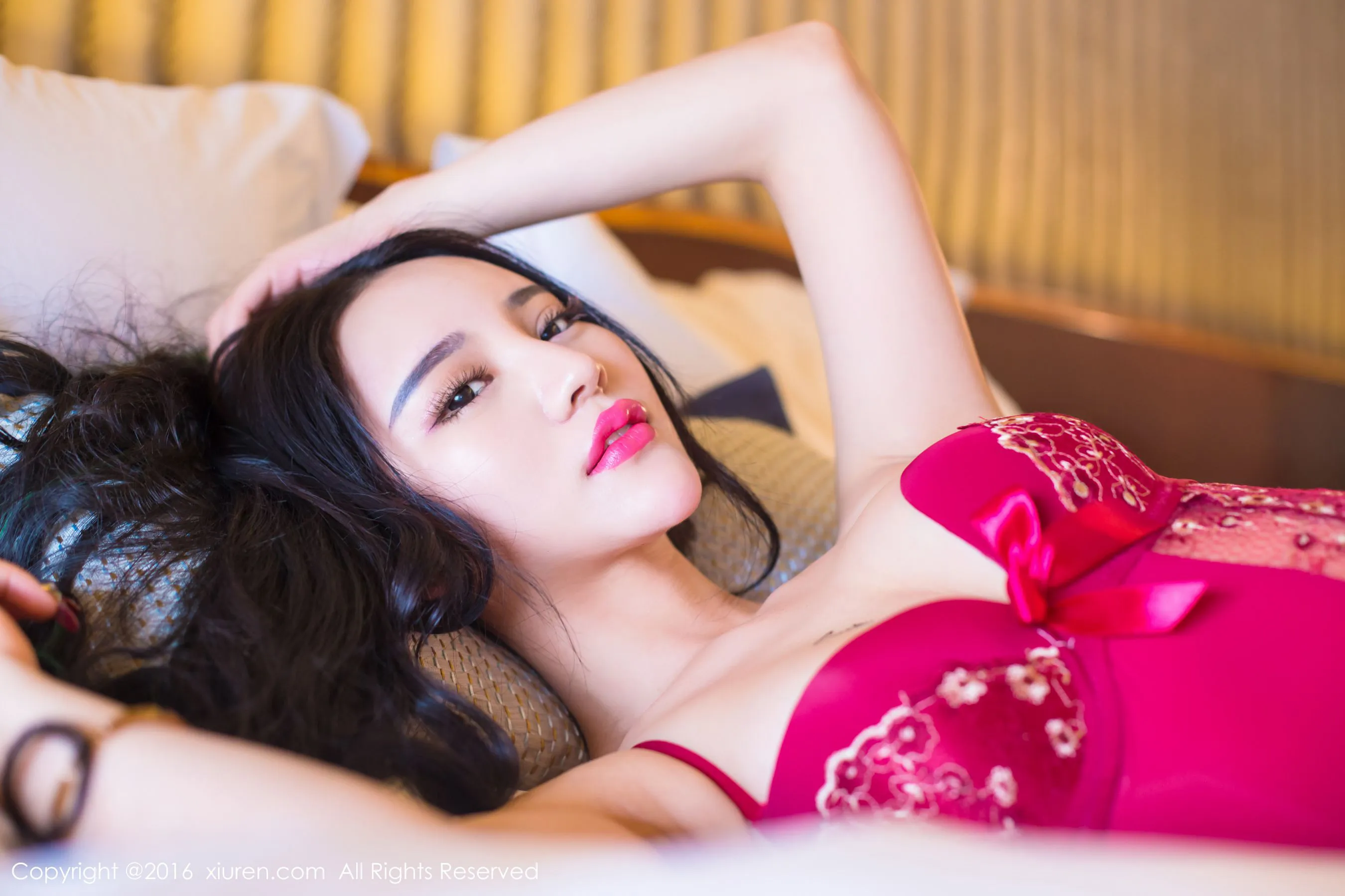 陳雅漫VICKY《3套吊带睡衣》 秀人网 No.506第22张