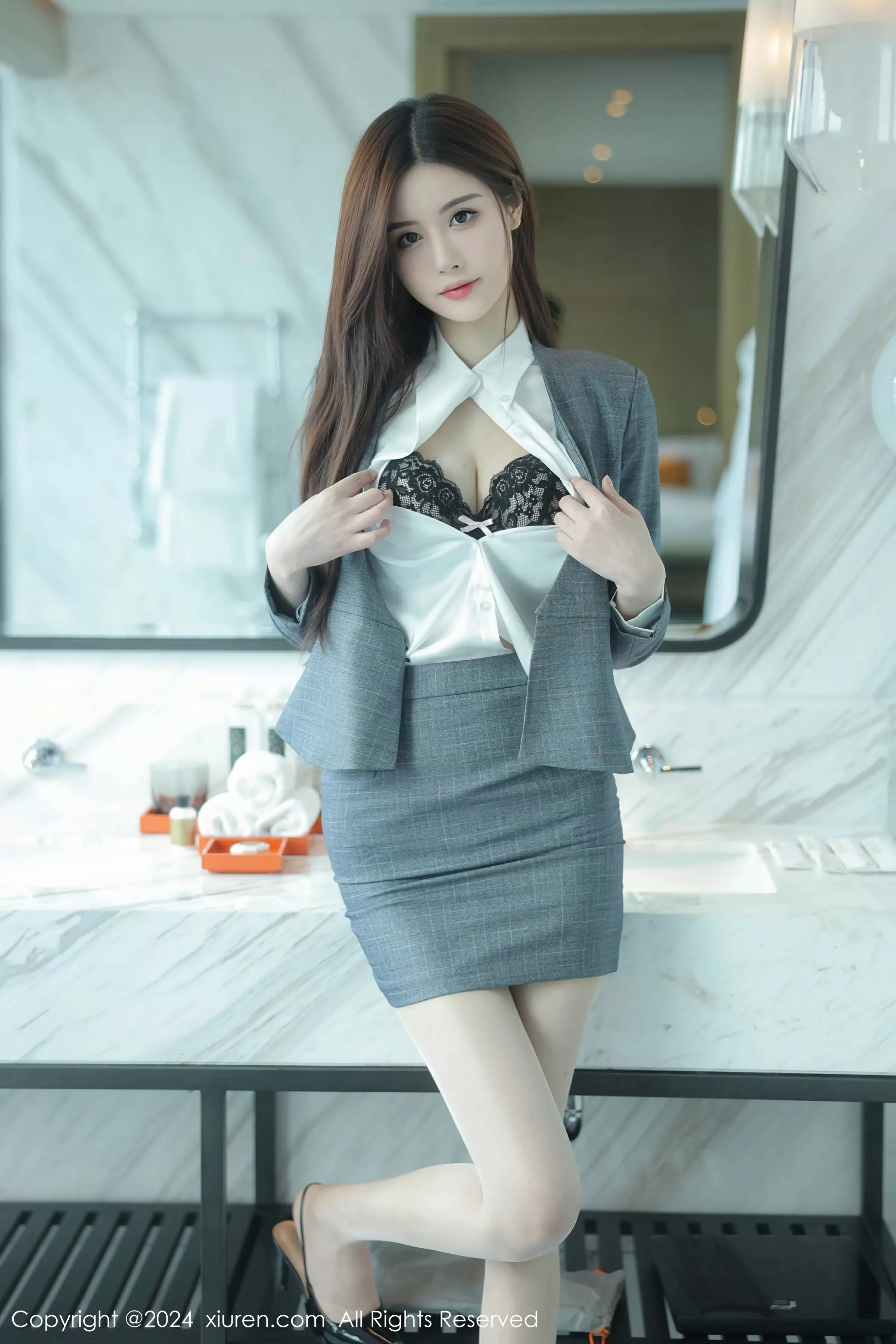  XiuRen 秀人 No.8081 晚苏susu 新人模特 [50P]第15张