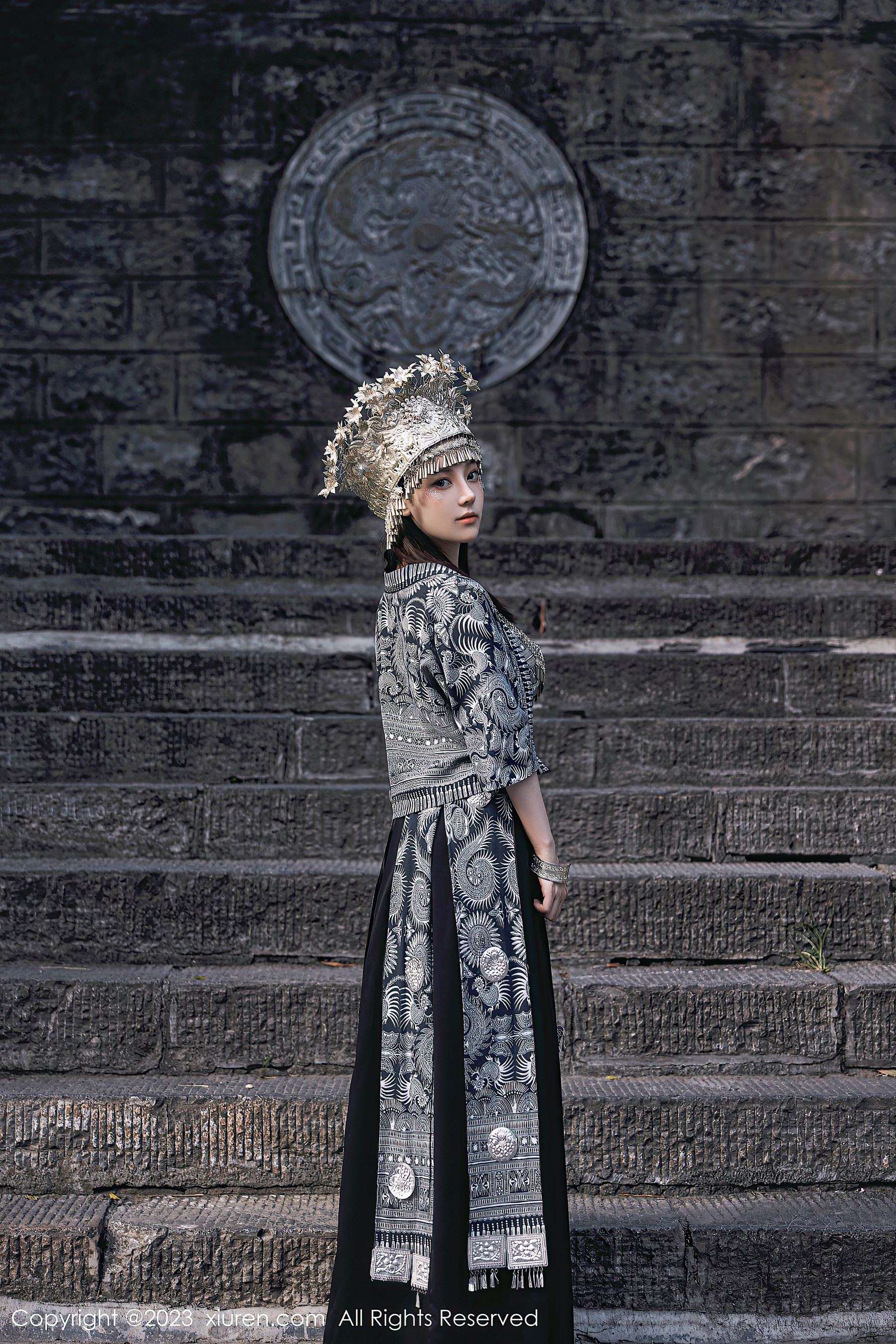 XiuRen 秀人 No.7448 豆瓣酱 苗族服饰第20张