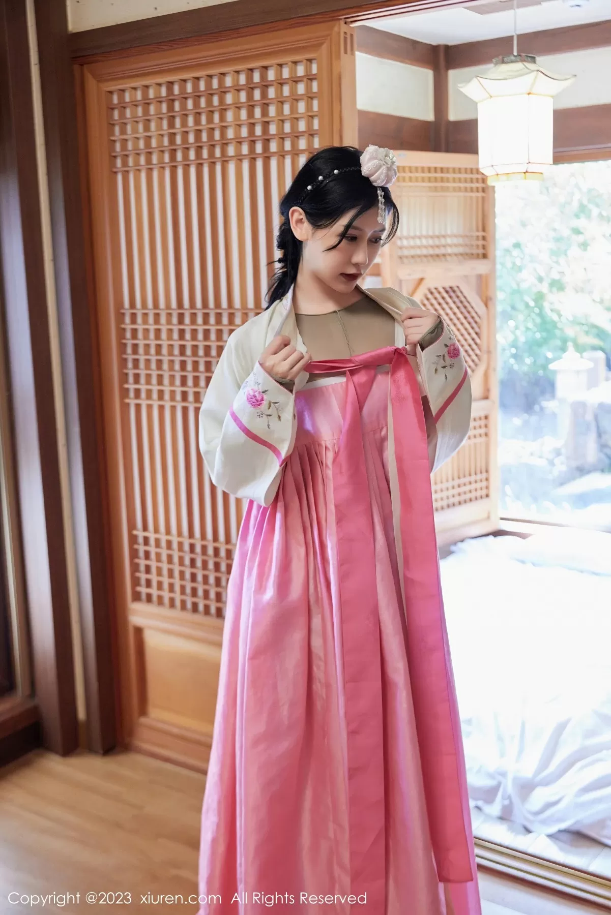  XiuRen 秀人 No.7564 尹甜甜 [69P]第3张