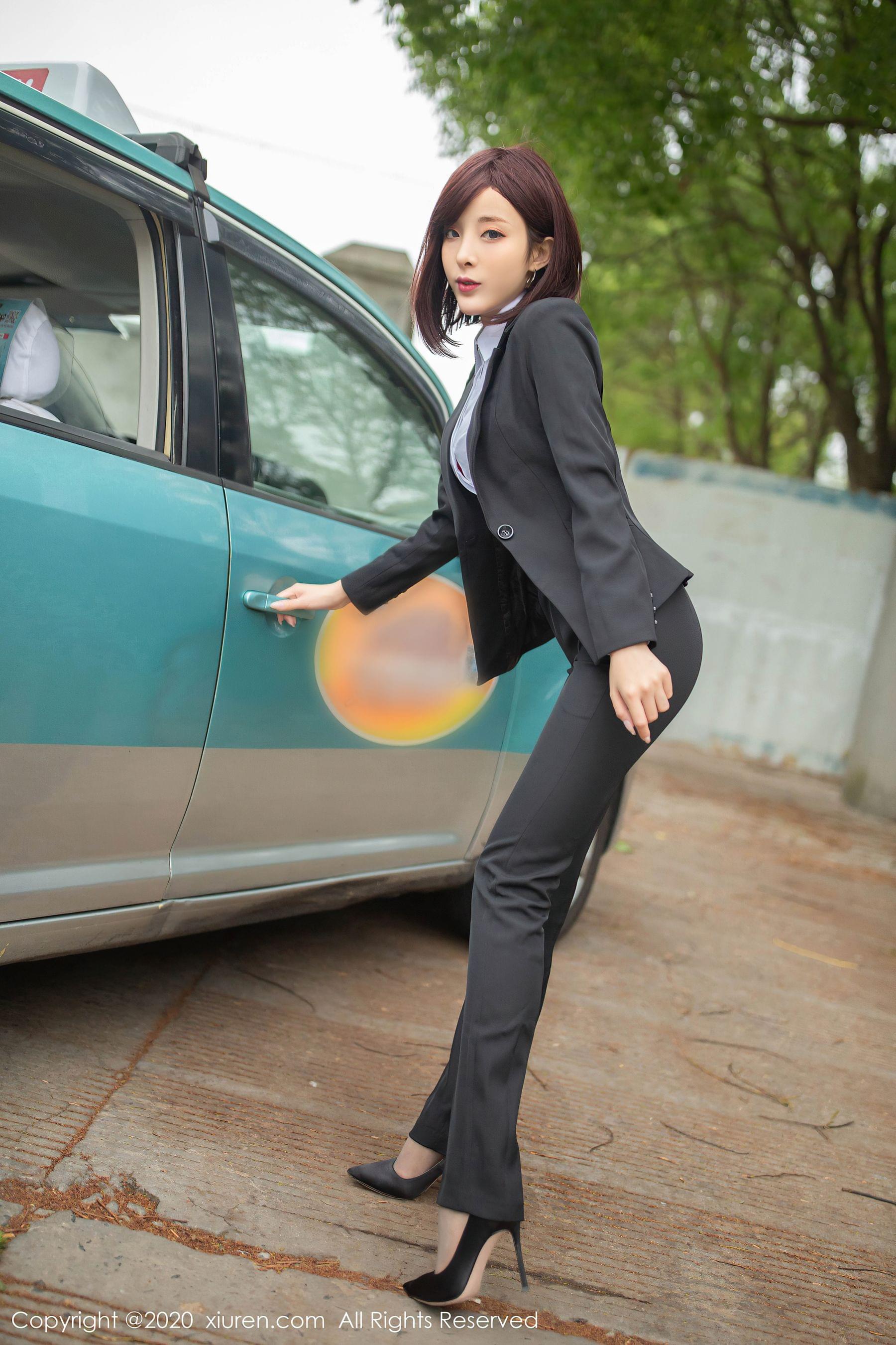  秀人XIUREN No.2322 陈小喵第11张