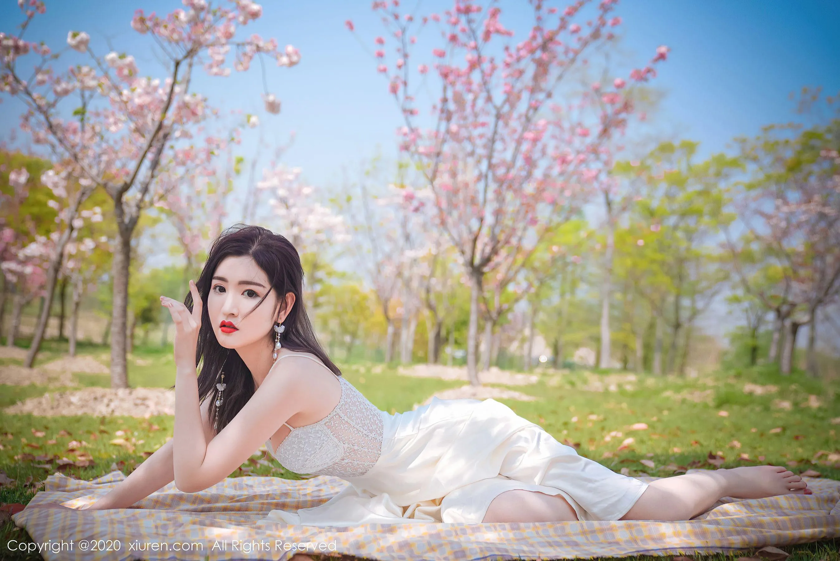  秀人XIUREN No.2297 沈梦瑶第8张