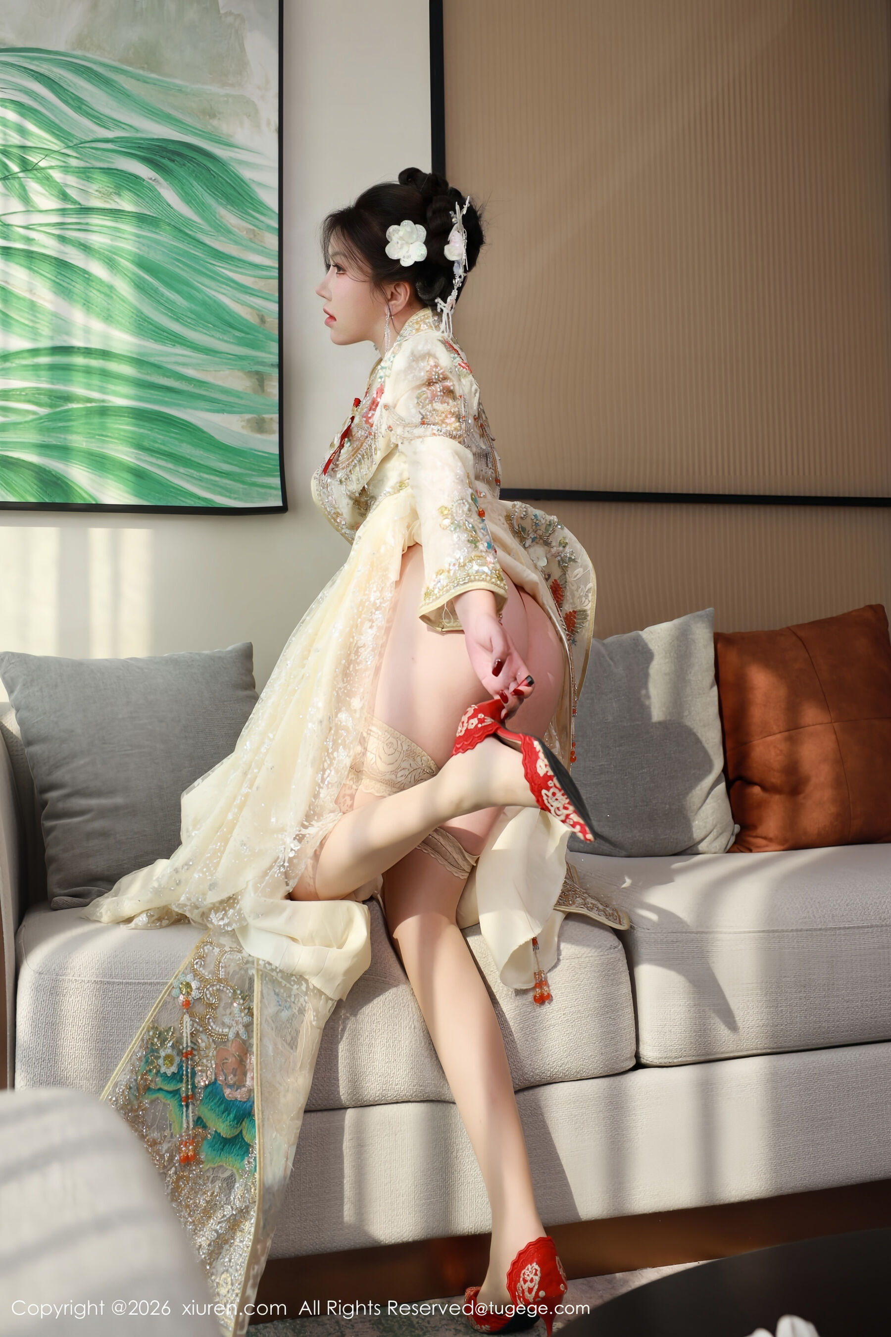  秀人网 小薯条nienie Vol.11220 [56P]第5张