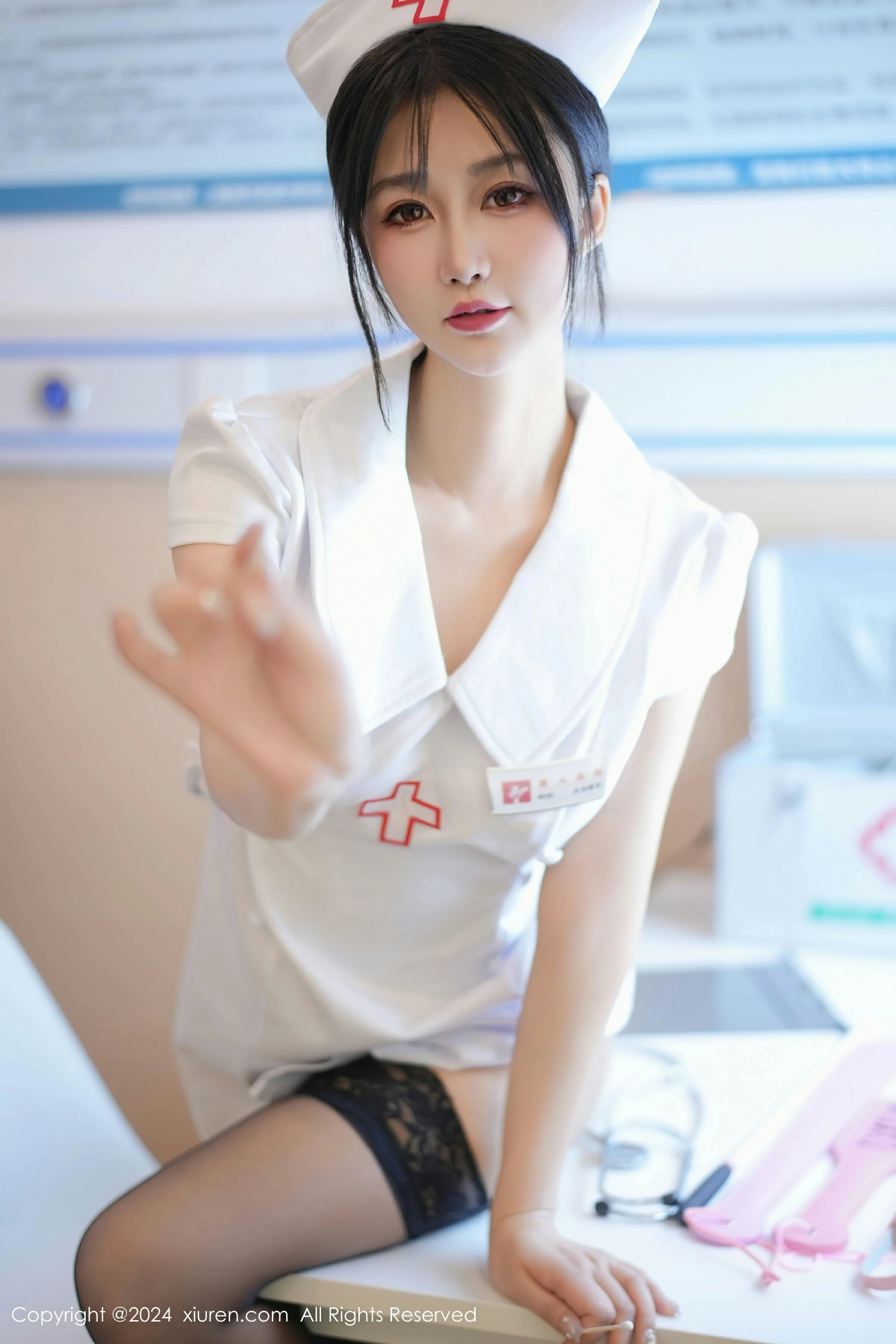  XiuRen 秀人 No.8512 laura阿姣 [87P]第3张